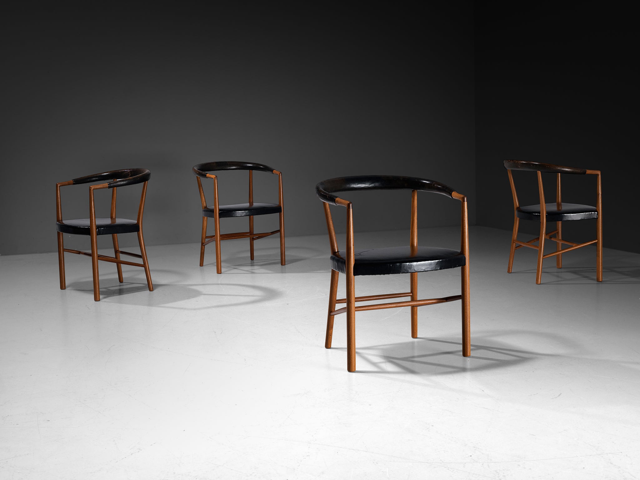 Jacob Kjær 'UN' Armchairs with Original Leather in Mahogany Seating Morentz