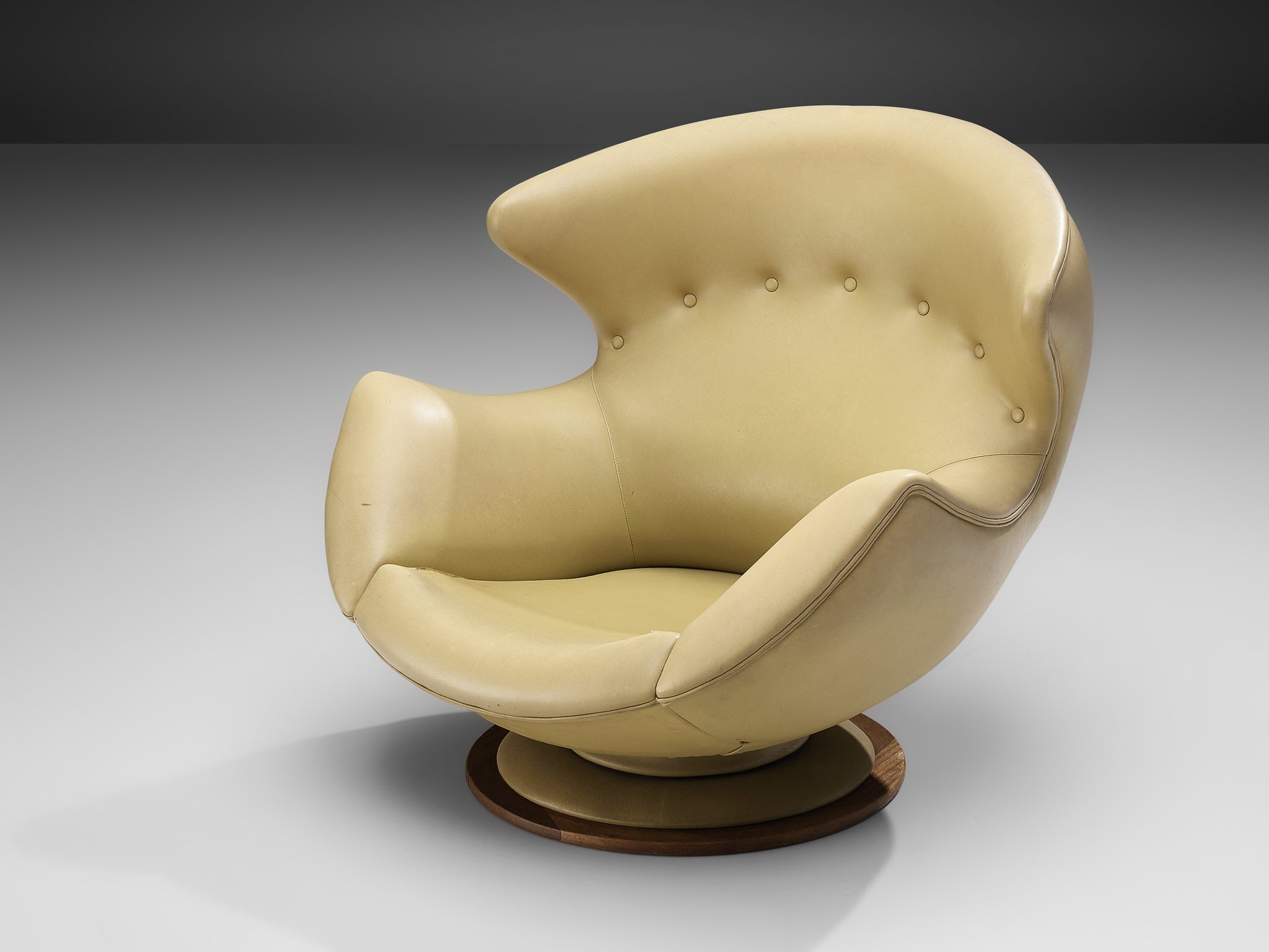 Italian Swivel Lounge Chair in Yellow Upholstery Seating Morentz