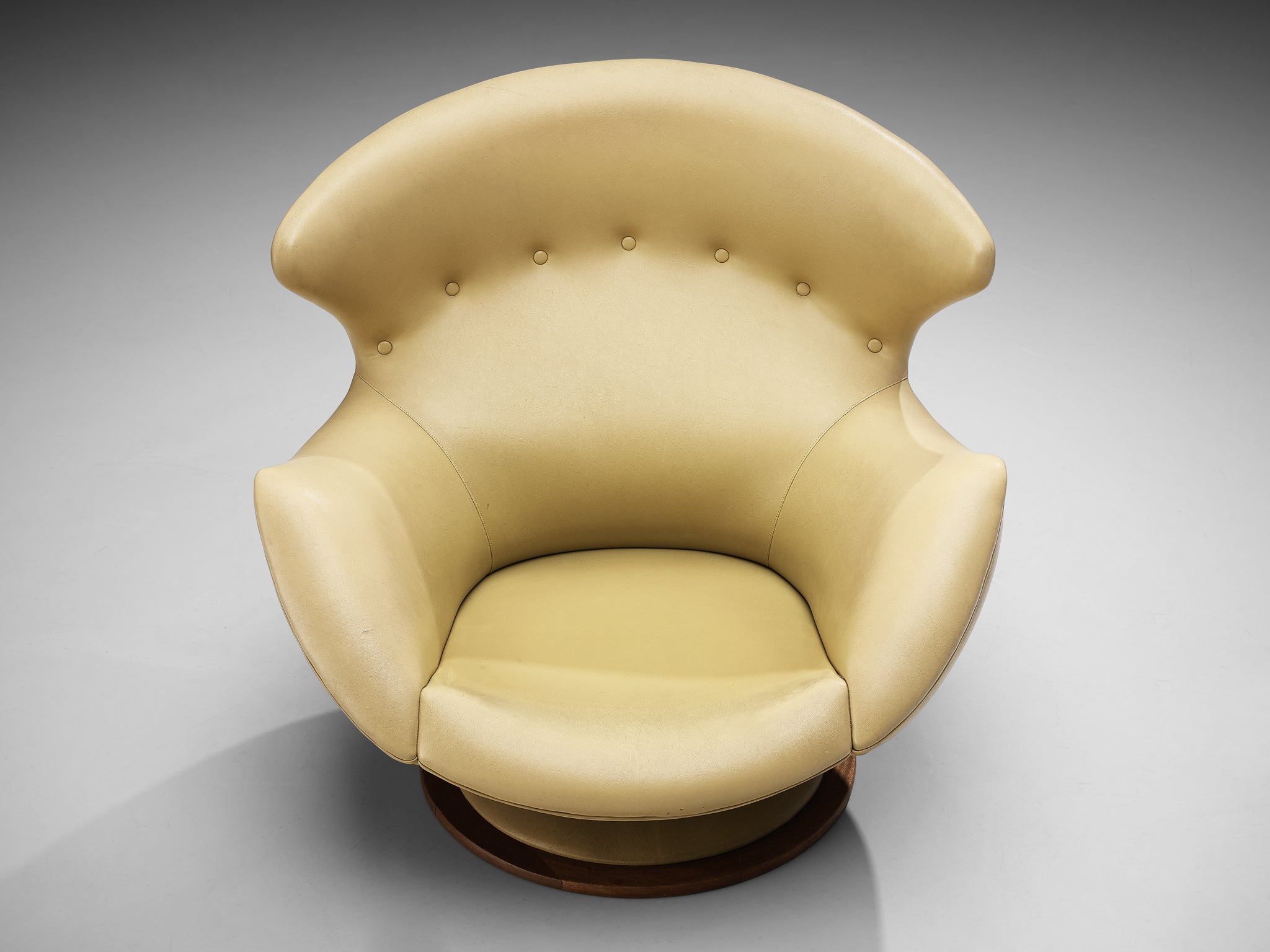 Italian Swivel Lounge Chair in Yellow Upholstery Seating Morentz