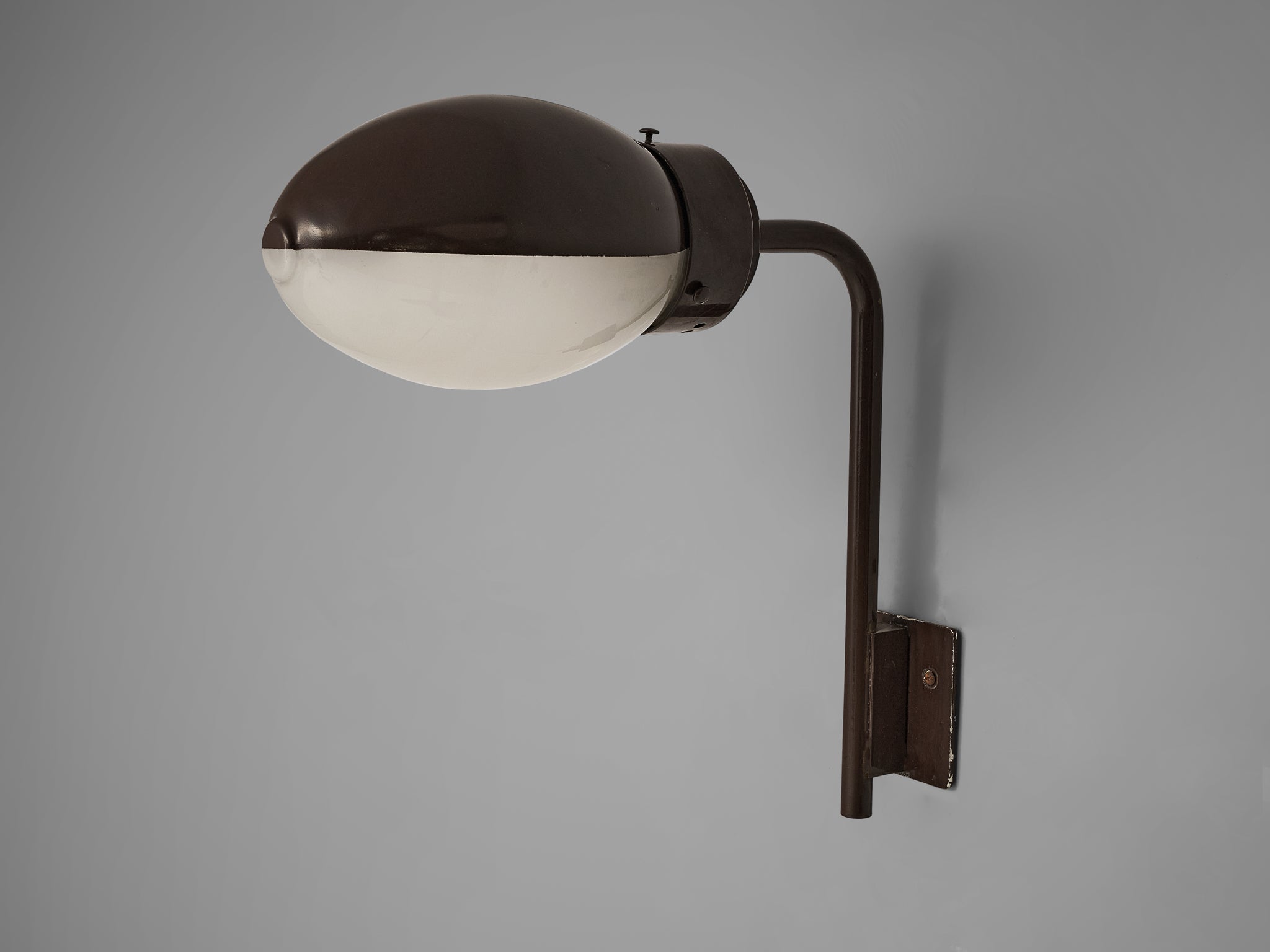 Franco Albini and Franca Helg for Arteluce 'Ochetta' Wall Light Lighting Morentz