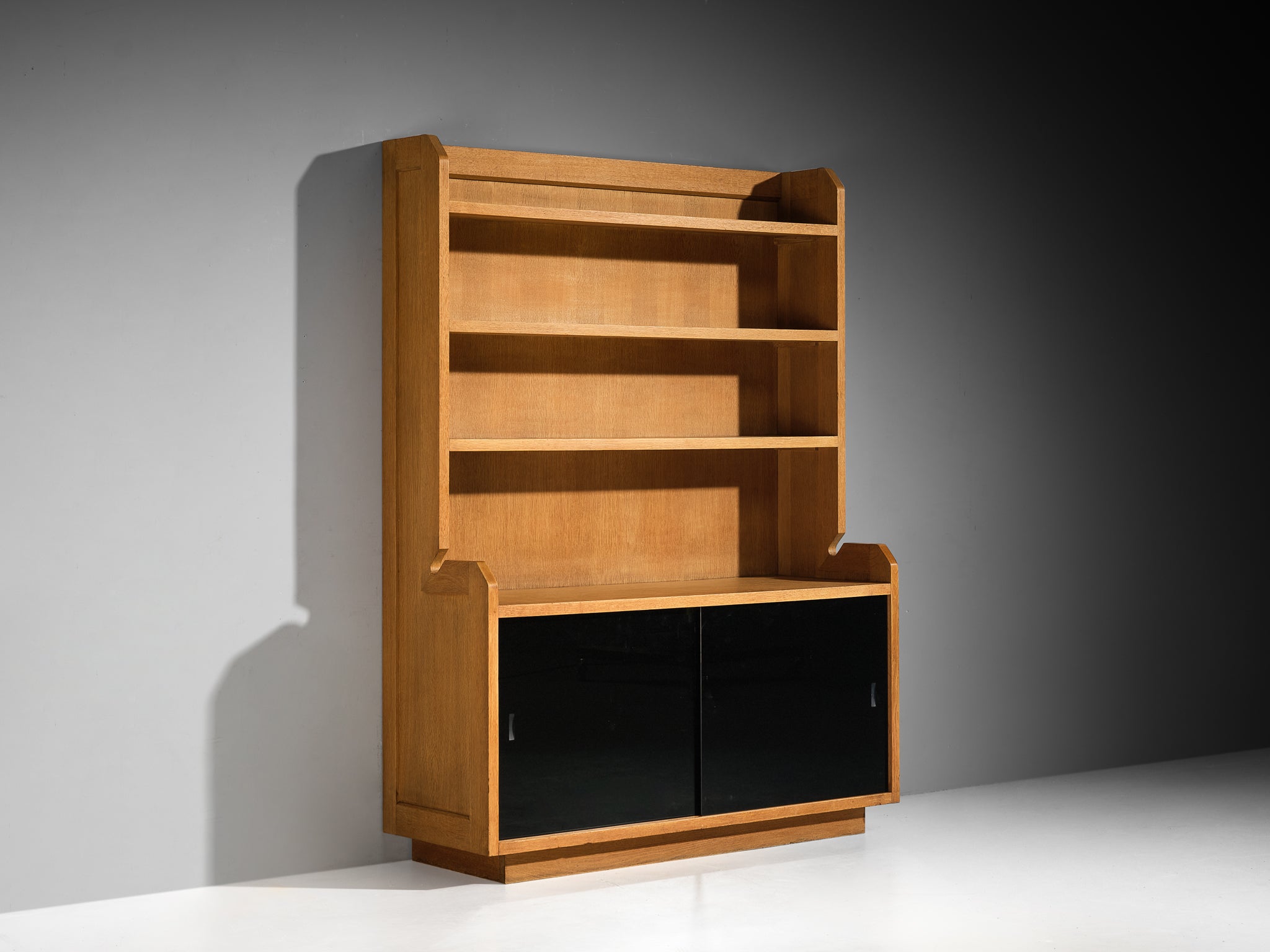 Guillerme & Chambron Bookcase with Cabinet in Solid Oak Case pieces and storage cabinets Morentz