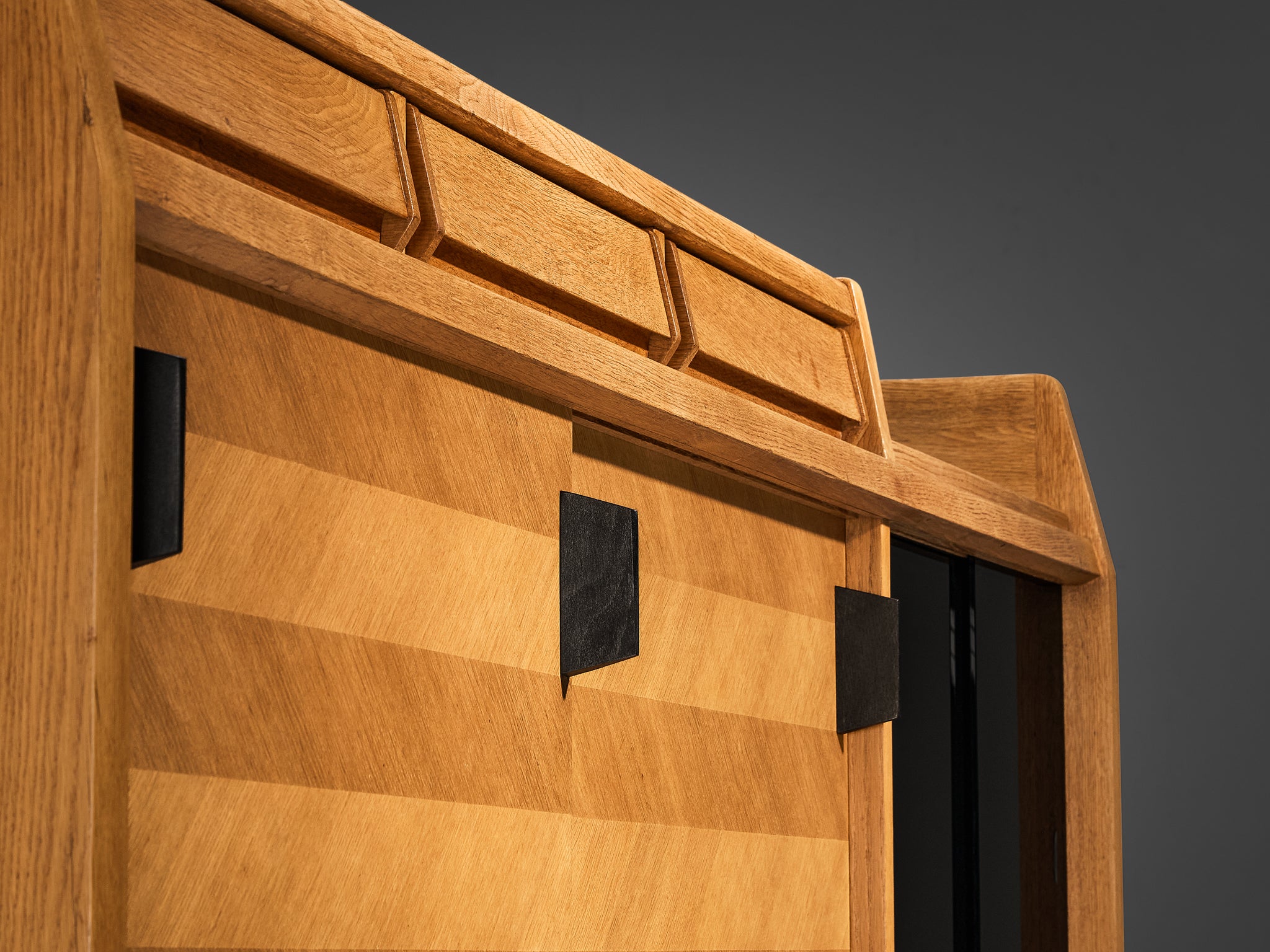 Guillerme & Chambron Sideboard with Sliding-Doors in Solid Oak Case pieces and storage cabinets Morentz