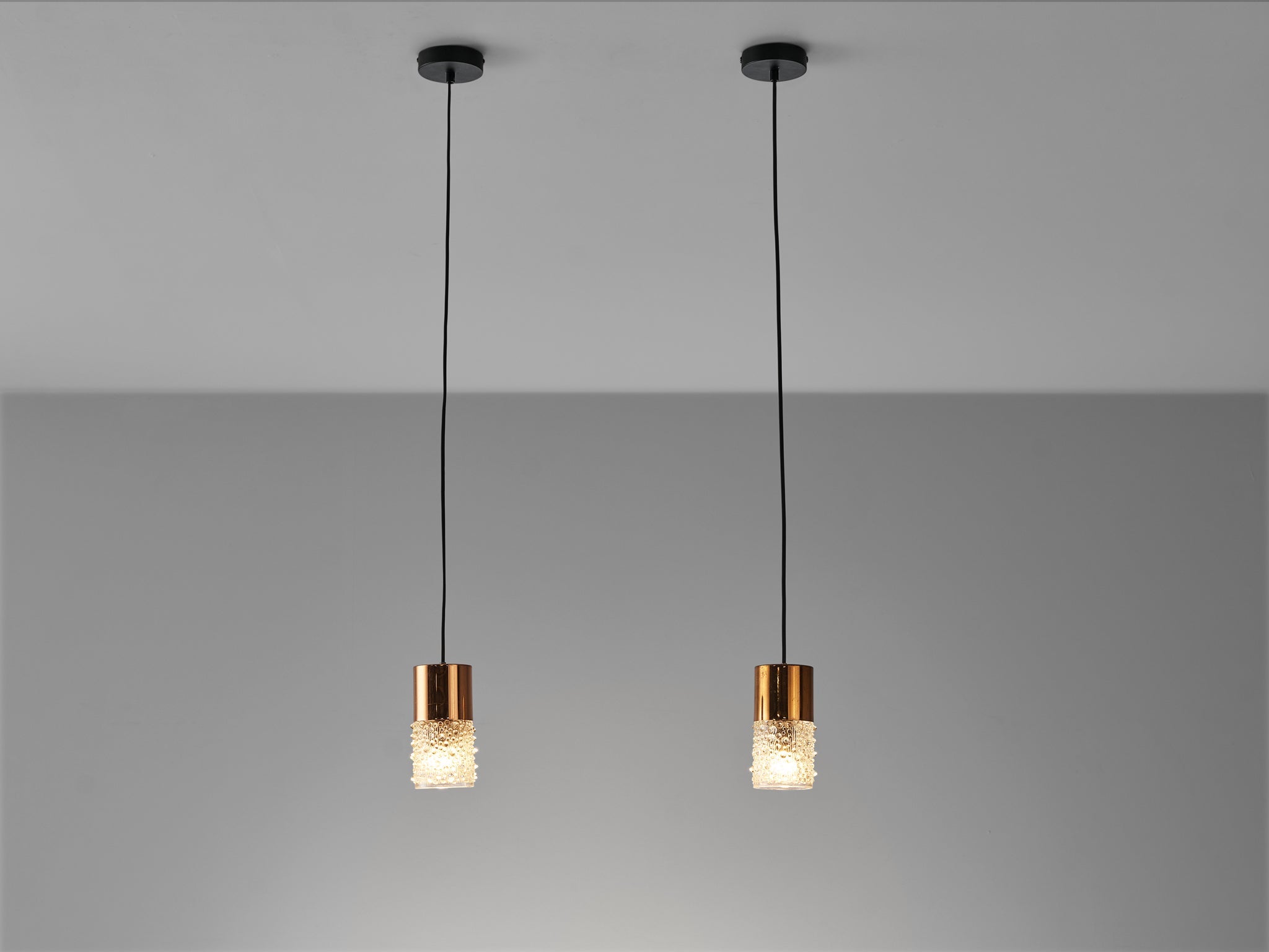 Small Pendants in Copper and Moulded Glass lighting Morentz