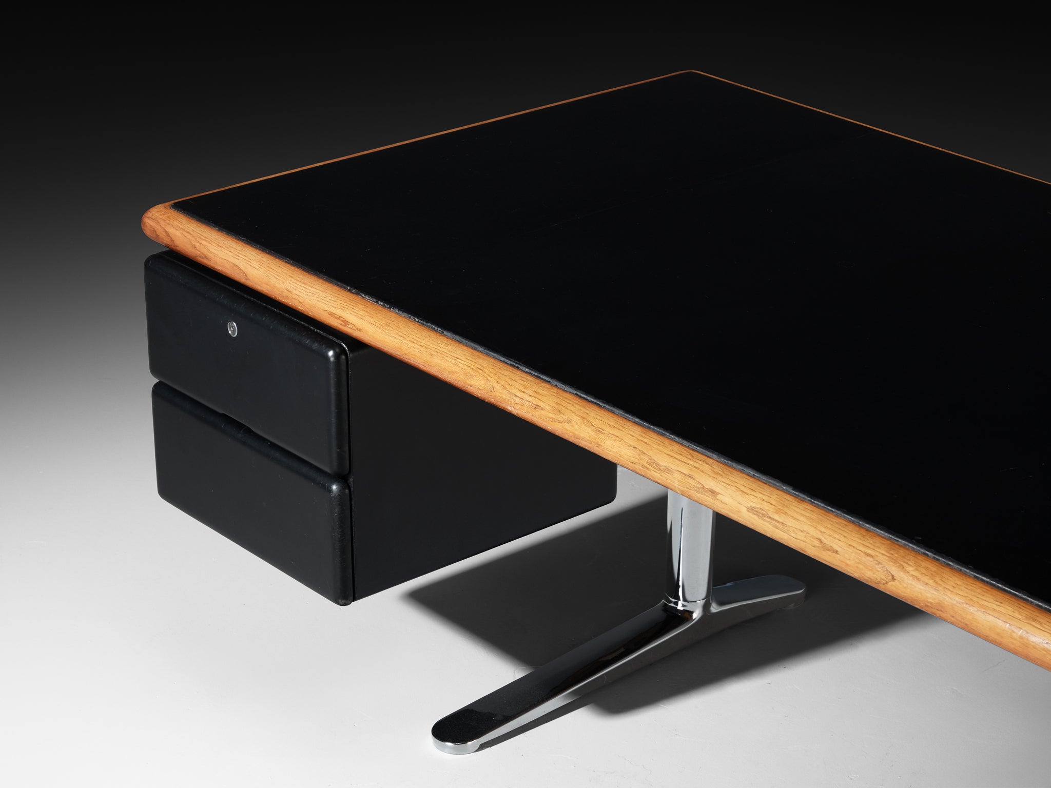 Warren Platner for Knoll Writing Desk in Oak and Black Leather Tables Morentz