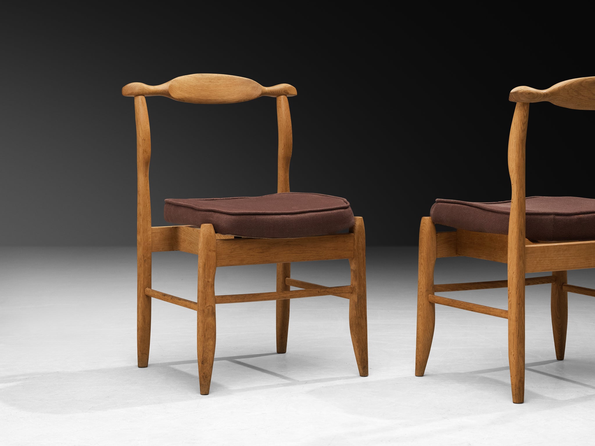 Guillerme & Chambron Pair of 'Fumay' Dining Chairs in Solid Oak Seating Morentz
