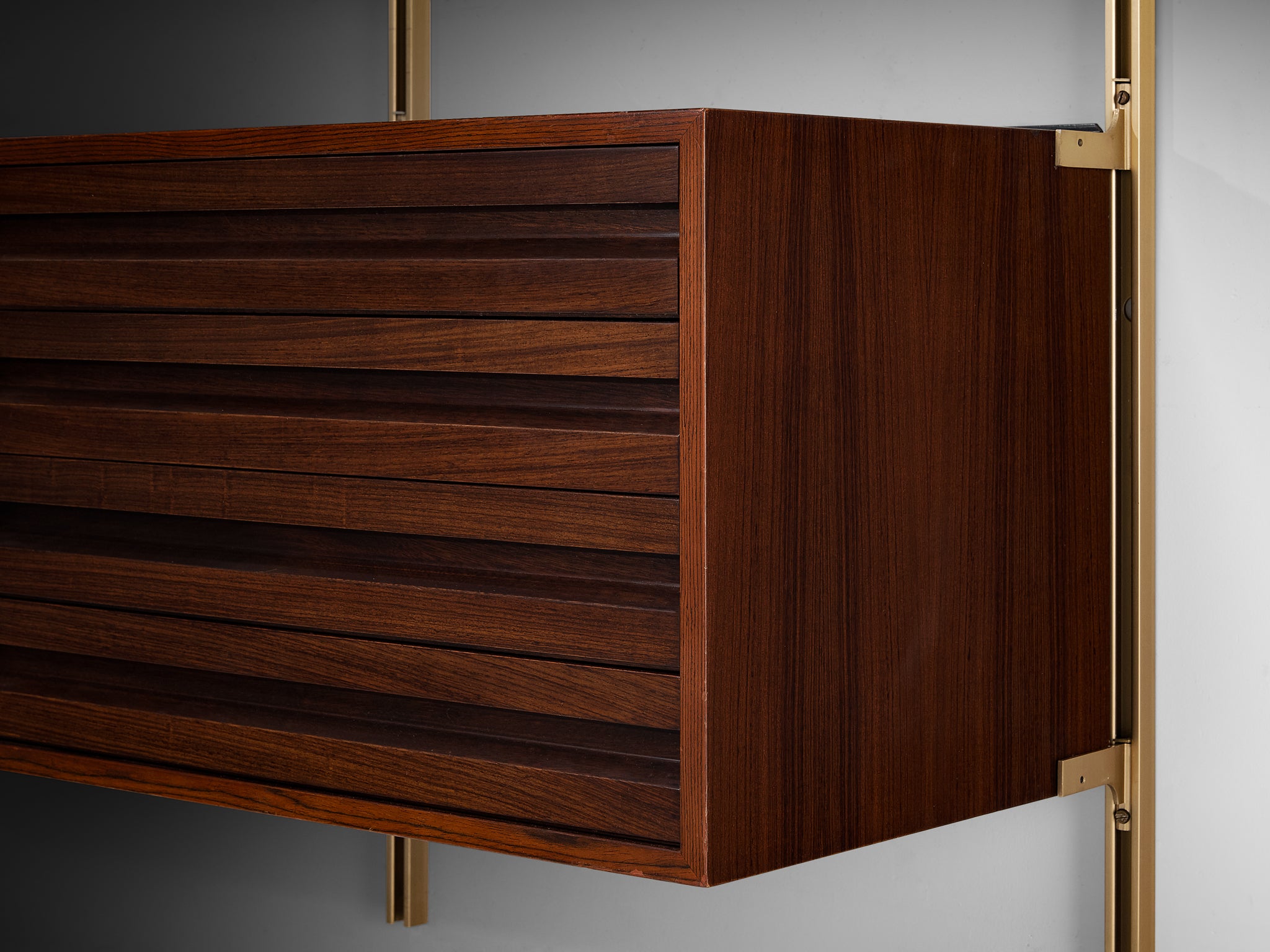 Osvaldo Borsani for Tecno 'E22' Wall Unit or Bookcase Wall Decorations Morentz