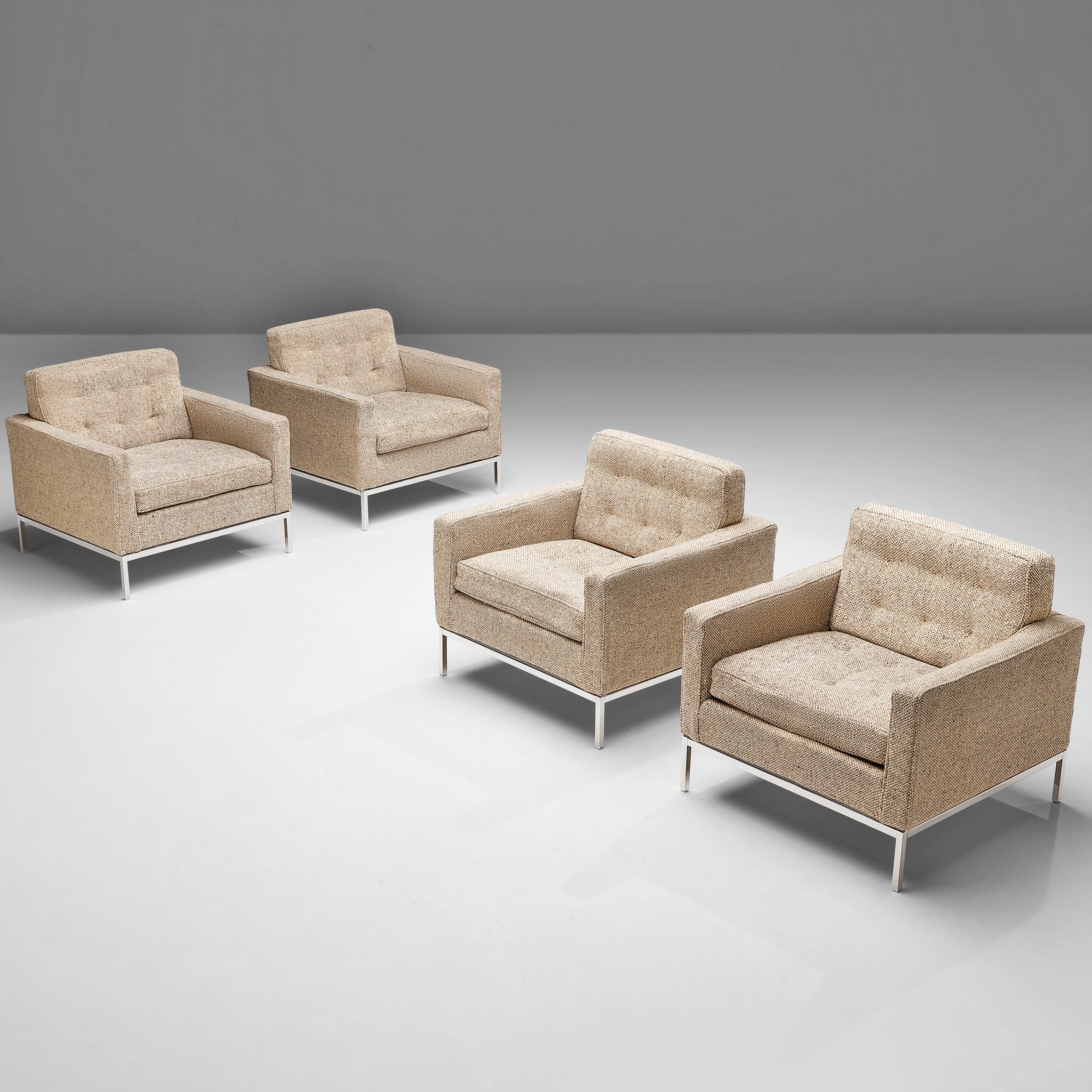Artifort Lounge Chairs in Metal and Beige Wool Seating Morentz