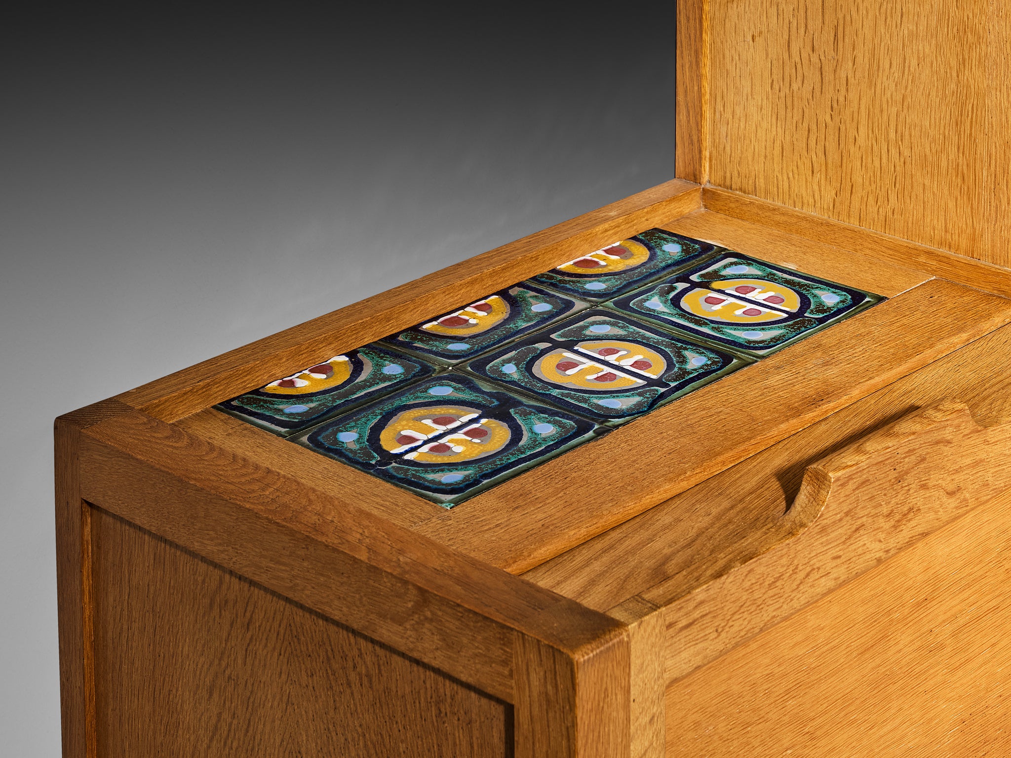 Guillerme & Chambron Cabinet 'Thierry' in Solid Oak Case pieces and storage cabinets Morentz