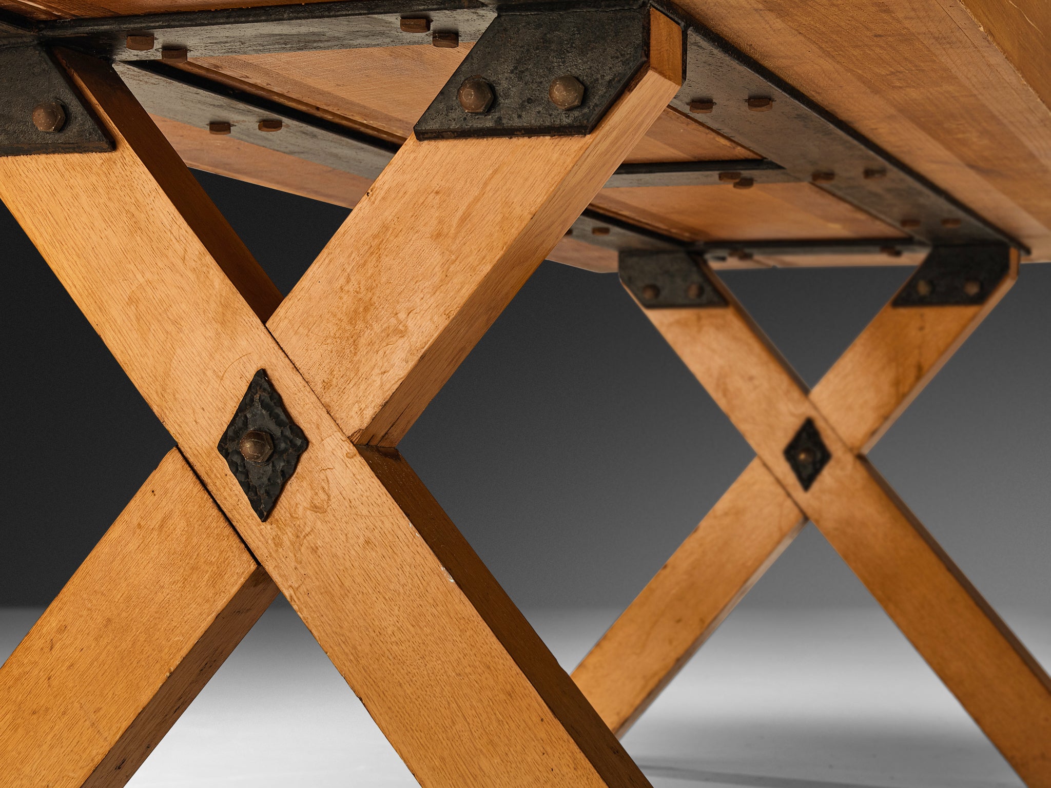 Rustic Italian Oak Cross-legged Dining Table with Iron Tables Morentz