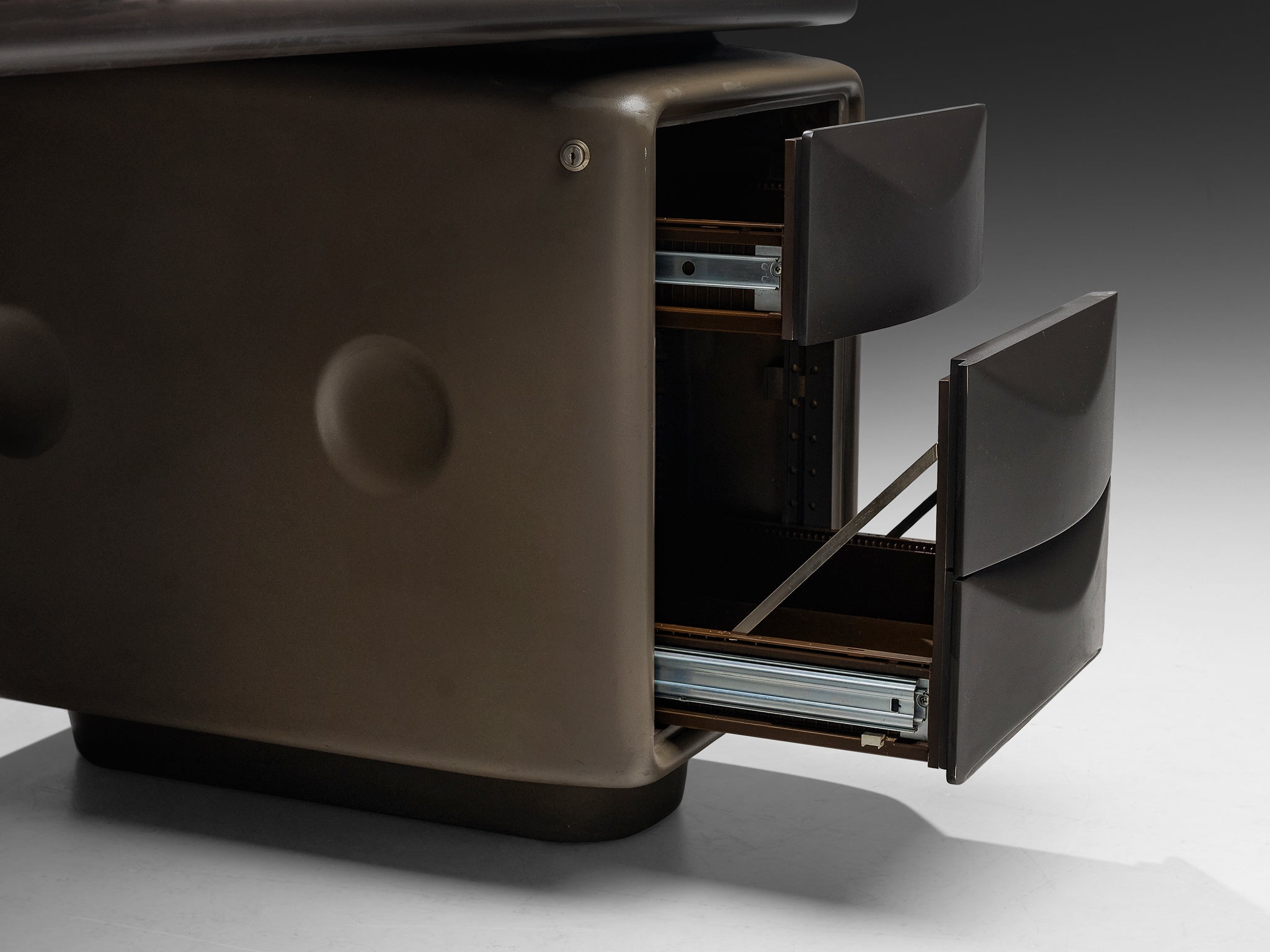 Original ‘Igl’ Ernest Hofmann for Werndl Free-Standing Desk 'Igl-Jet' in Polyurethane Tables Morentz