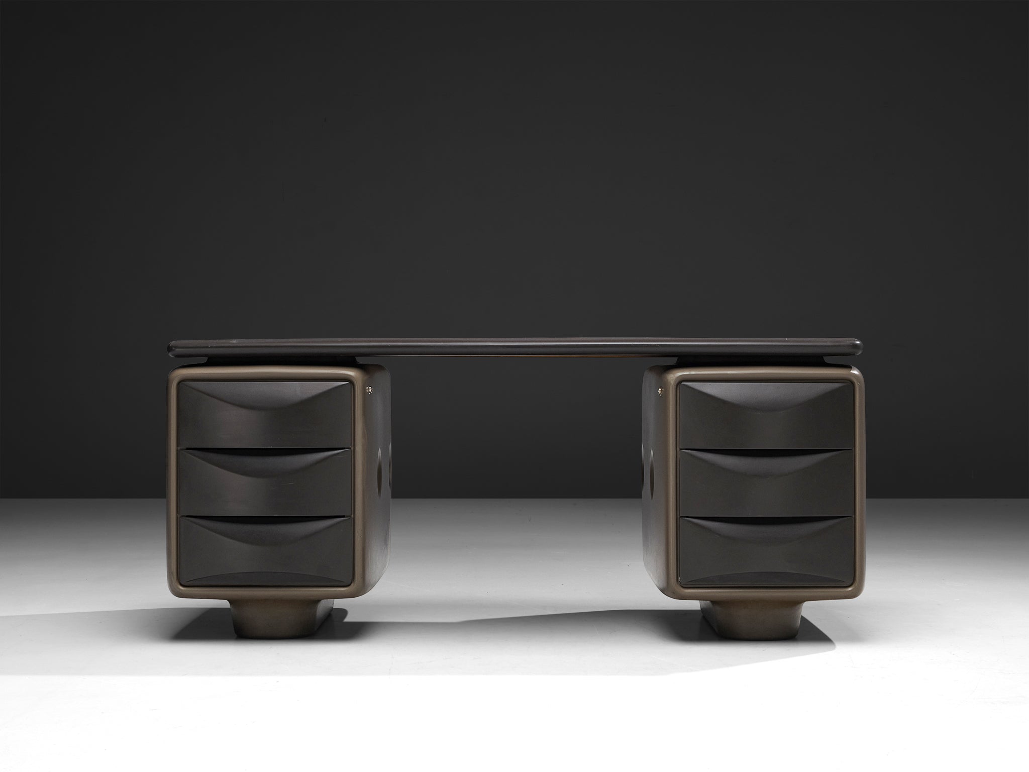 Original ‘Igl’ Ernest Hofmann for Werndl Free-Standing Desk 'Igl-Jet' in Polyurethane Tables Morentz