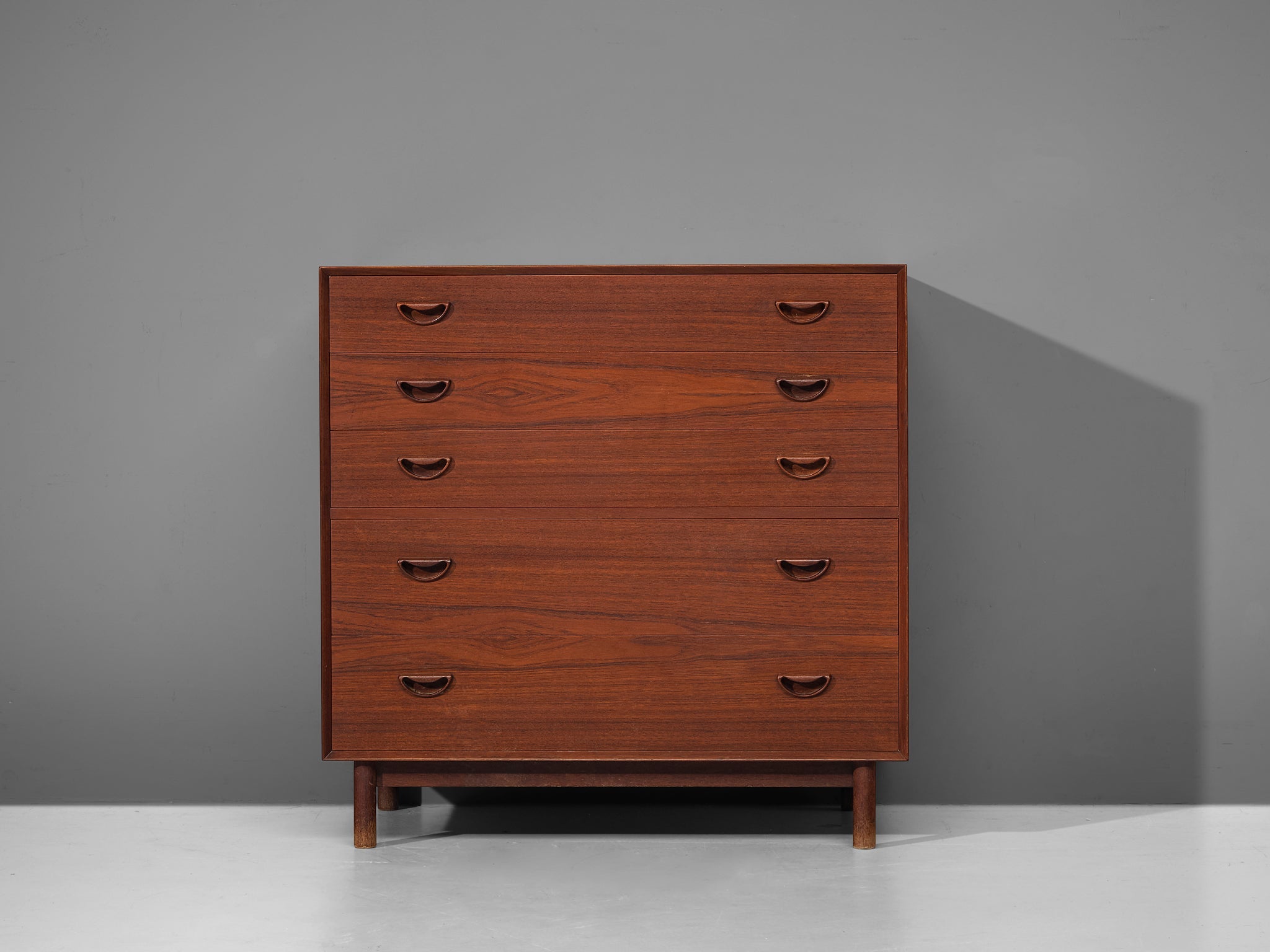 Hvidt & Mølgaard Nielsen for Søborg Møbelfabrik Chest of Drawers in Teak case pieces and storage cabinets Morentz