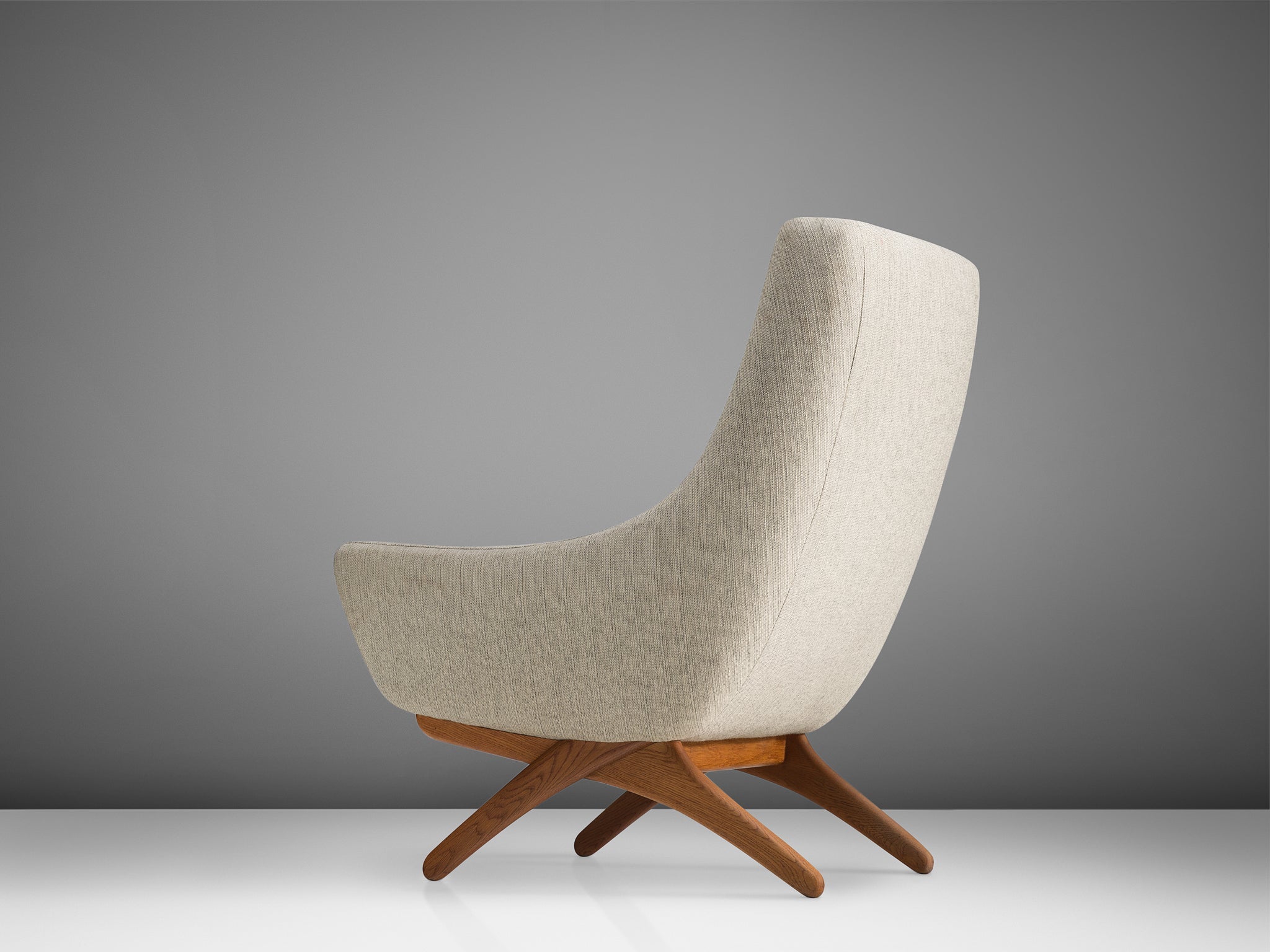 Illum Wikkelsø Lounge Chair in Blue Upholstery and Oak seating Morentz