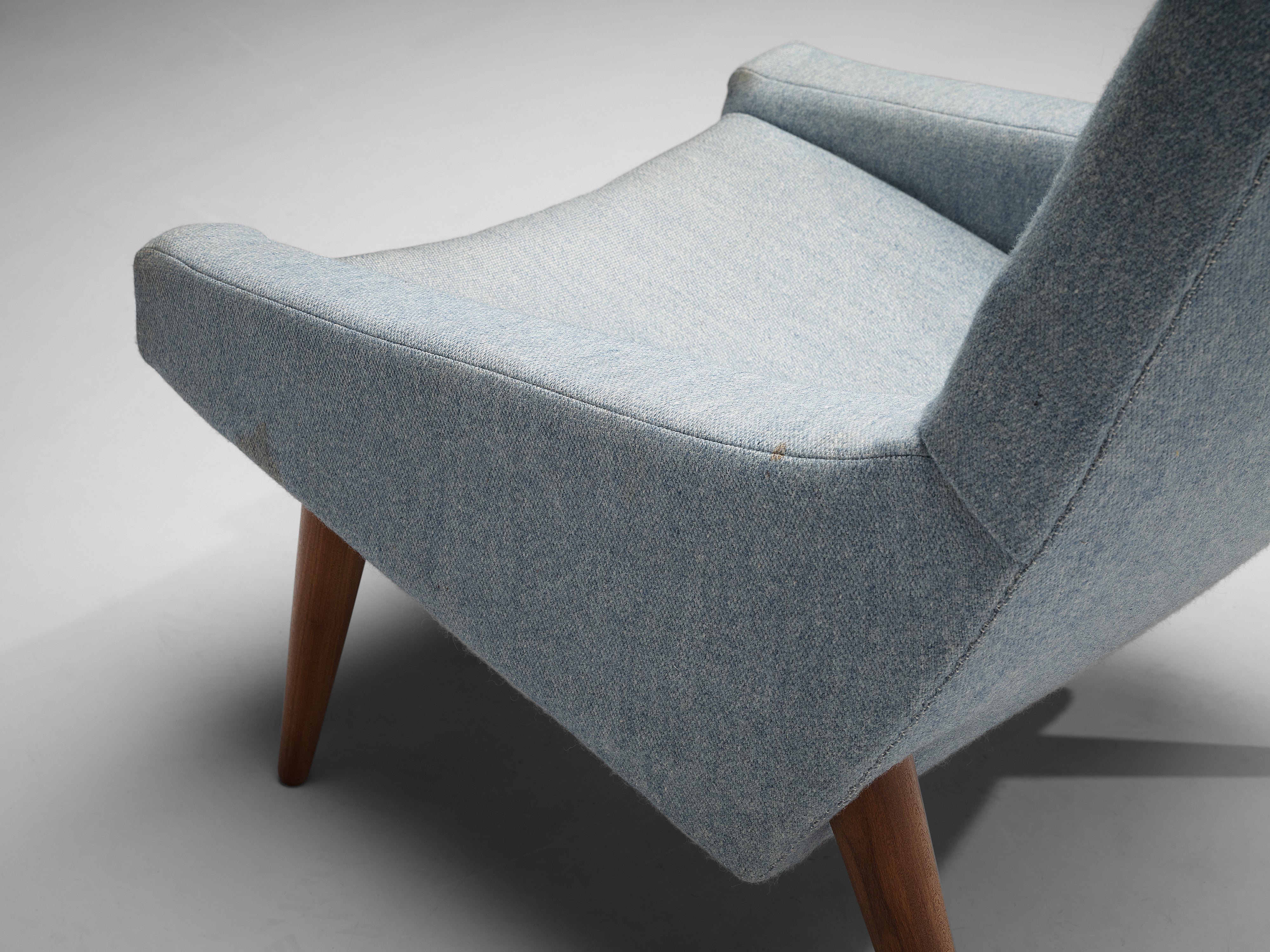 Illum Wikkelsø Pair of Lounge Chairs seating Morentz