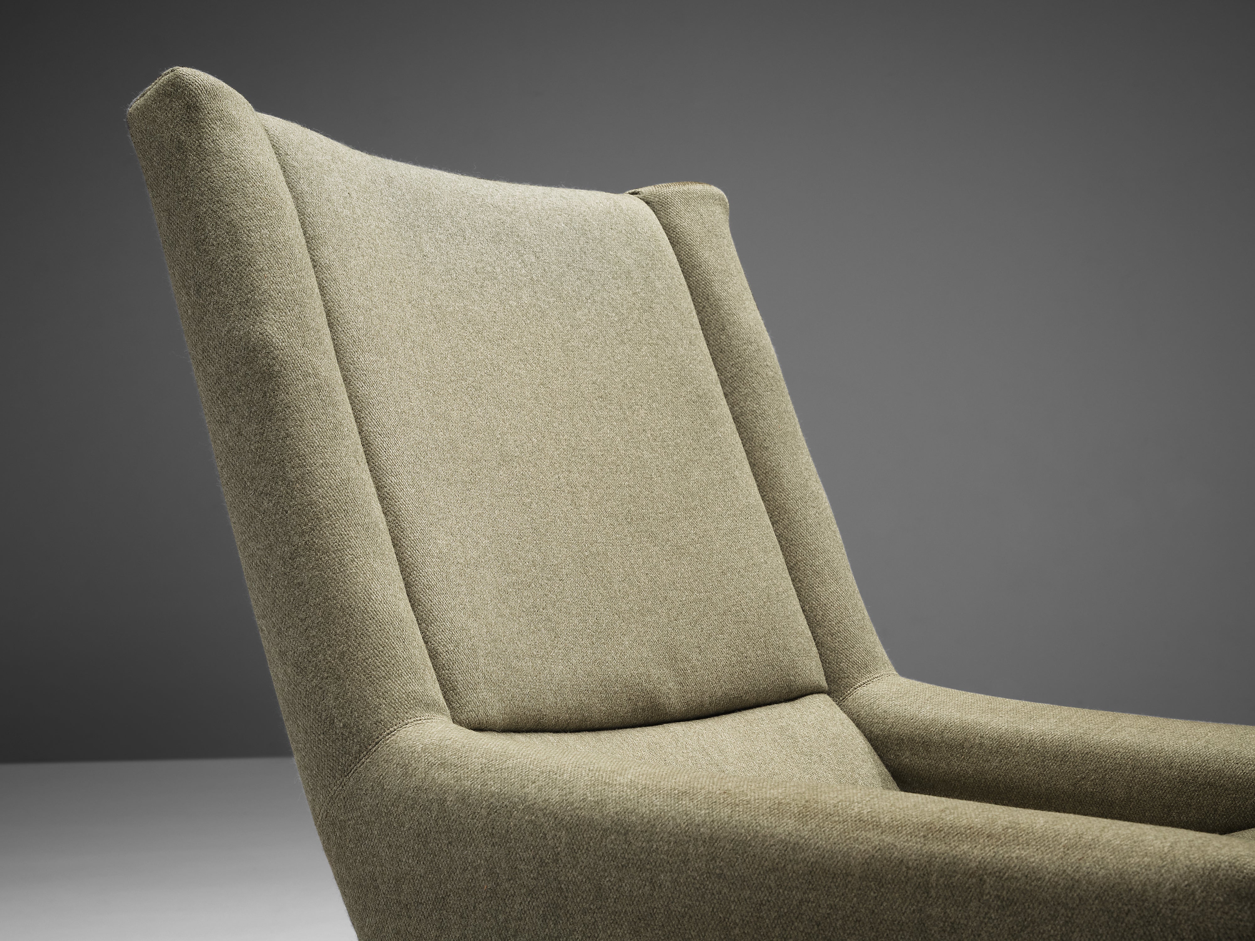 Illum Wikkelsø Lounge Chair in Green Upholstery seating Morentz