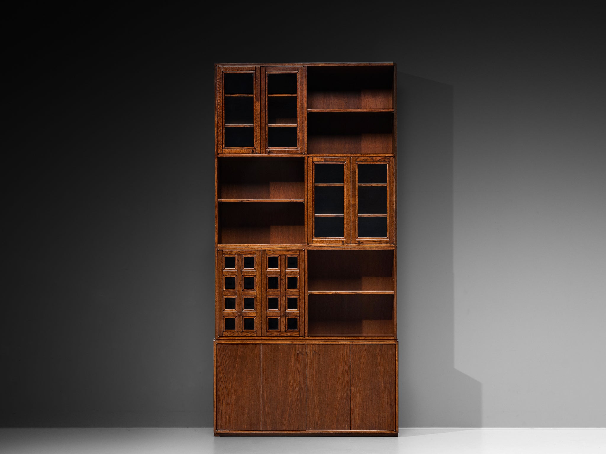 Giuseppe Rivadossi Bookcase in Oak Case pieces and storage cabinets Morentz