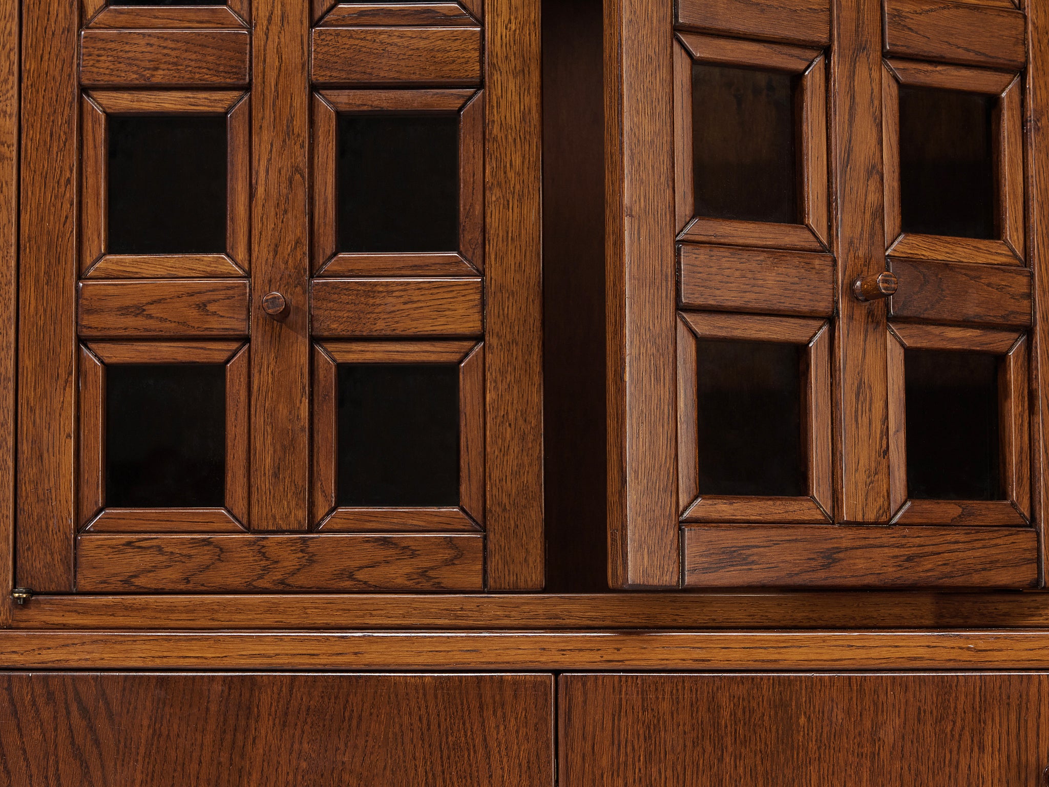 Giuseppe Rivadossi Bookcase in Oak Case pieces and storage cabinets Morentz