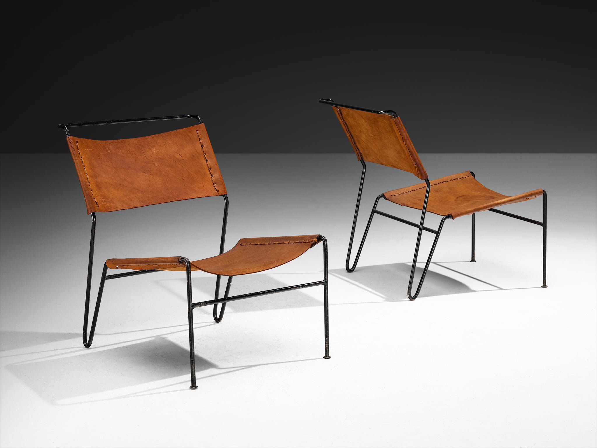 A. Dolleman for Metz & Co Pair of Modernist Easy Chairs in Brown Leather Seating Morentz