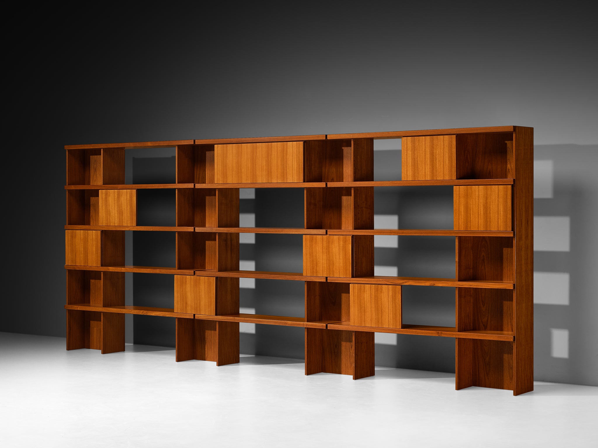 Ilmari Tapiovaara for La Permanente Mobili Cantù Bookcase in Teak and Walnut Case pieces and storage cabinets Morentz