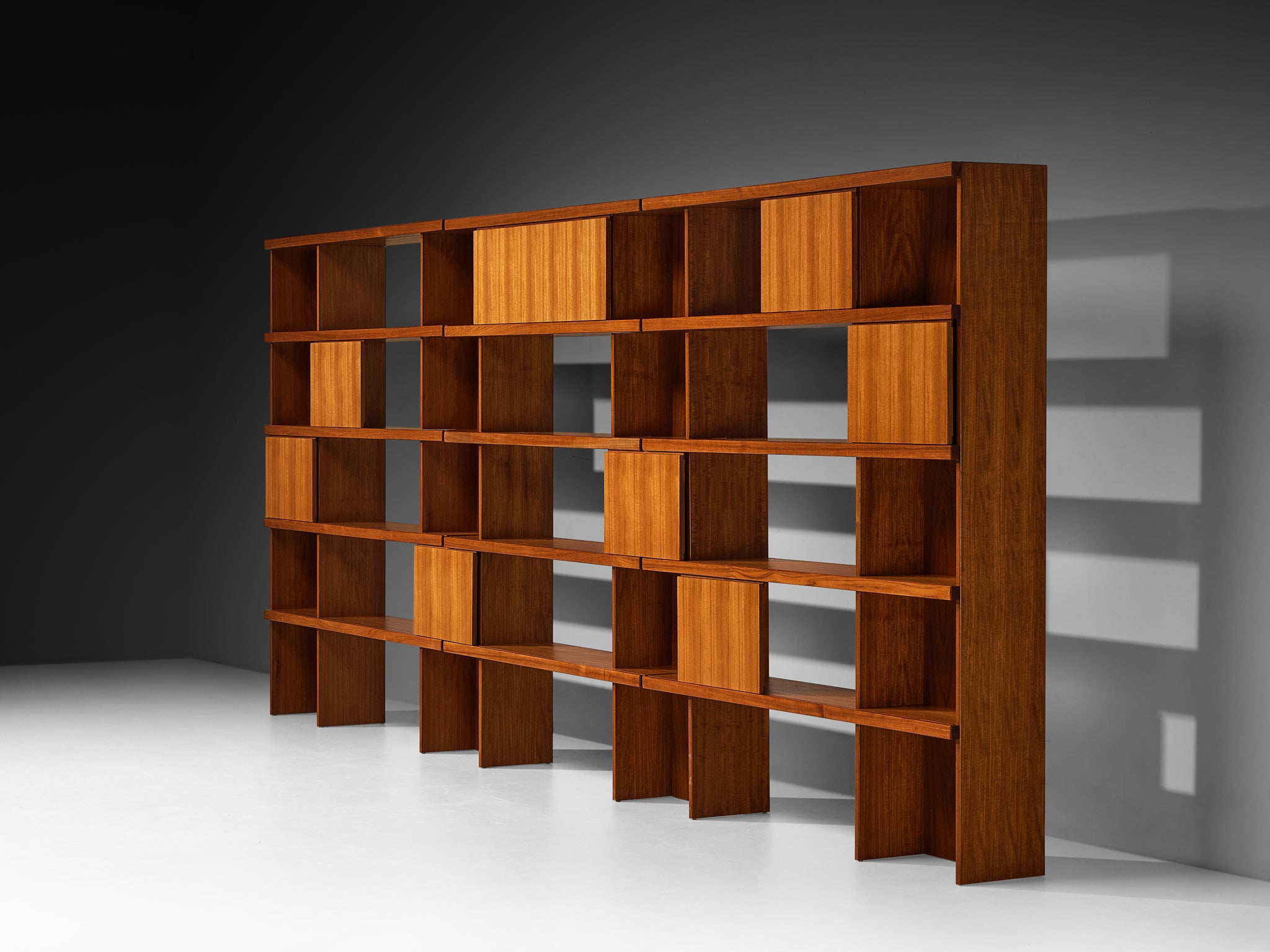 Ilmari Tapiovaara for La Permanente Mobili Cantù Bookcase in Teak and Walnut Case pieces and storage cabinets Morentz