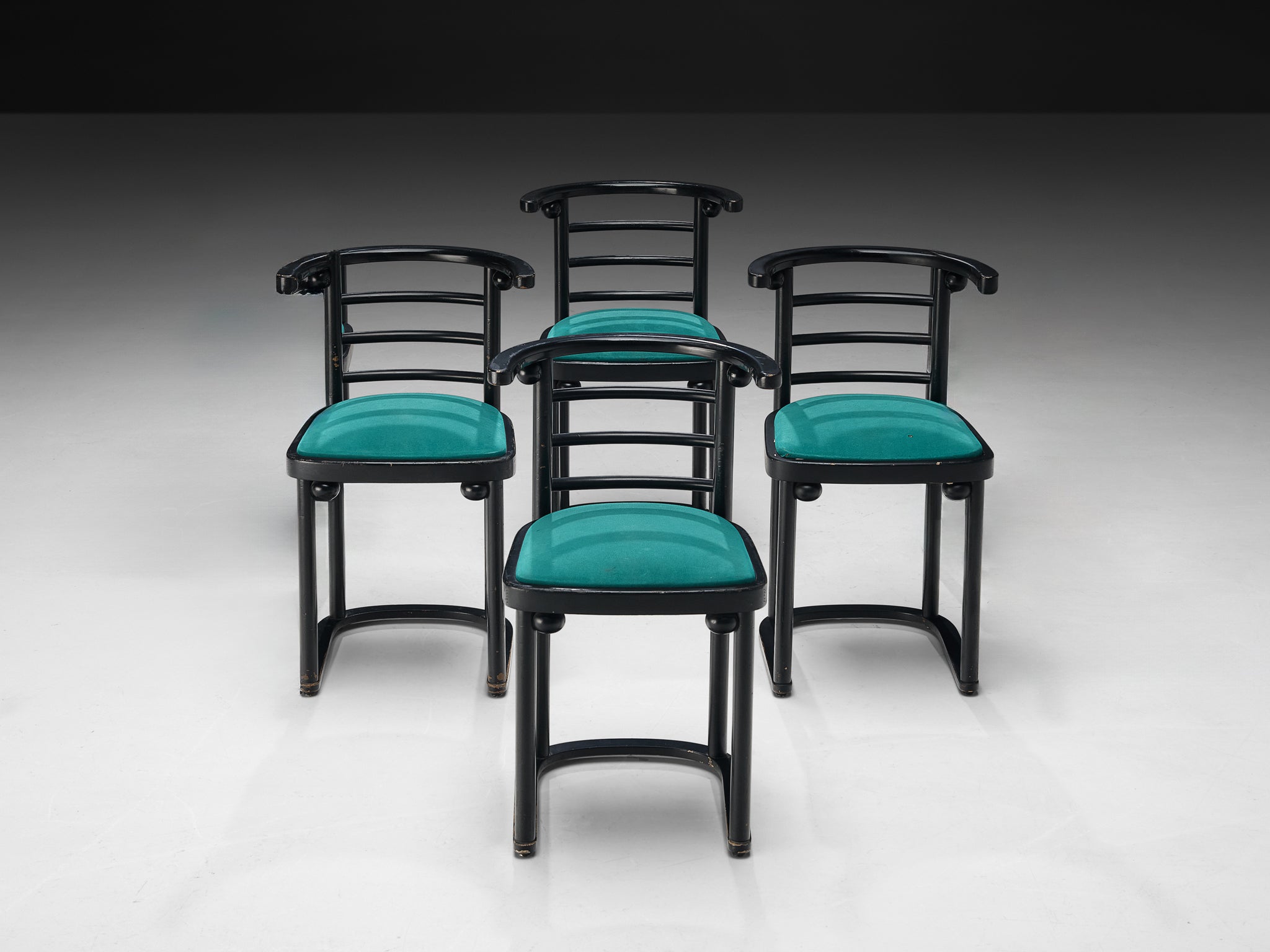 Set of Classic Dining Chairs in Vivid Green Upholstery Seating Morentz