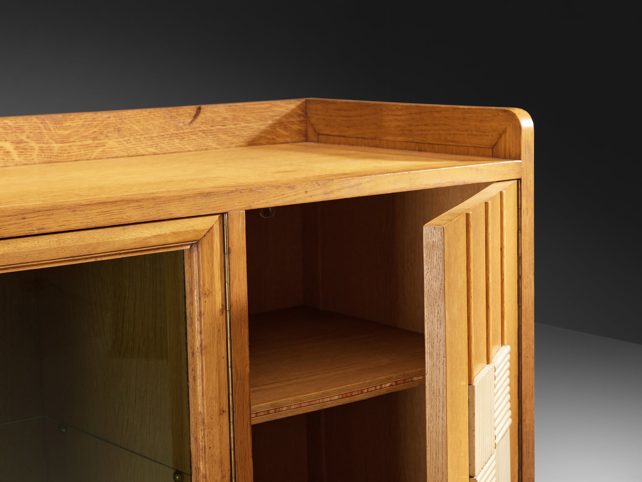 Belgian Cabinet in Solid Oak and Glass Case pieces and storage cabinets Morentz