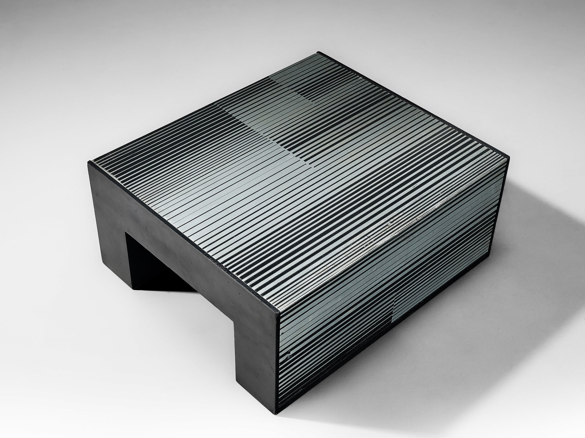 Nerone & Patuzzi for Gruppo NP2 Pair of Coffee Tables in Zinc Tables Morentz