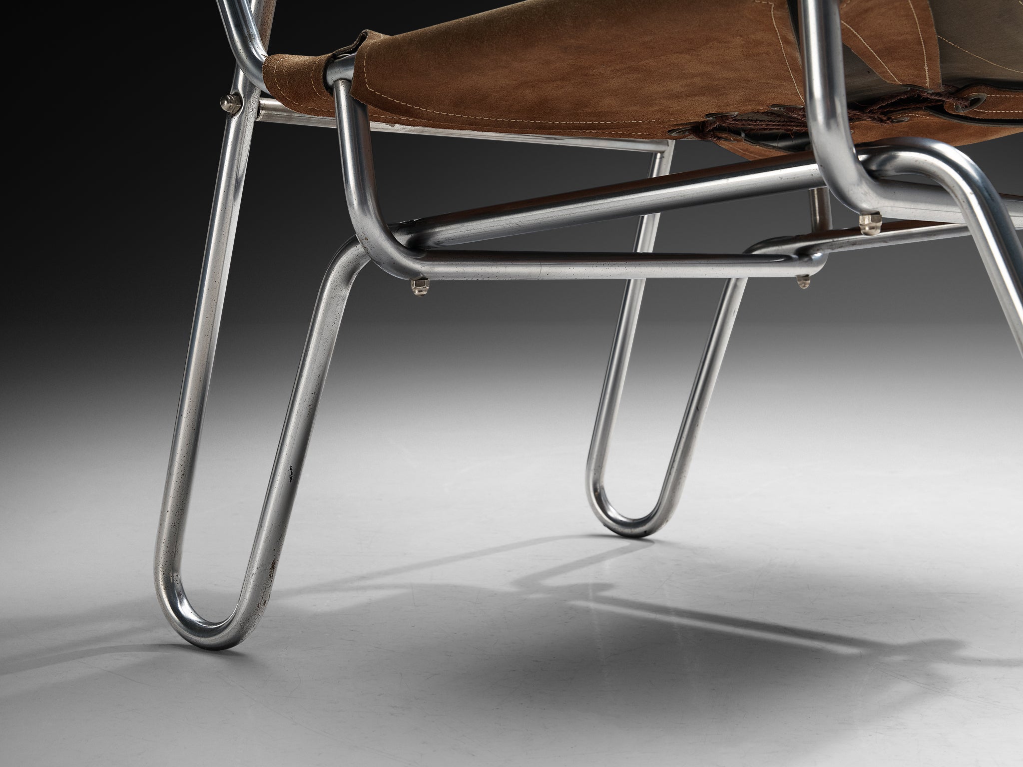 A. Dolleman for Metz & Co Armchair in Suede with Tubular Metal Frame Seating Morentz