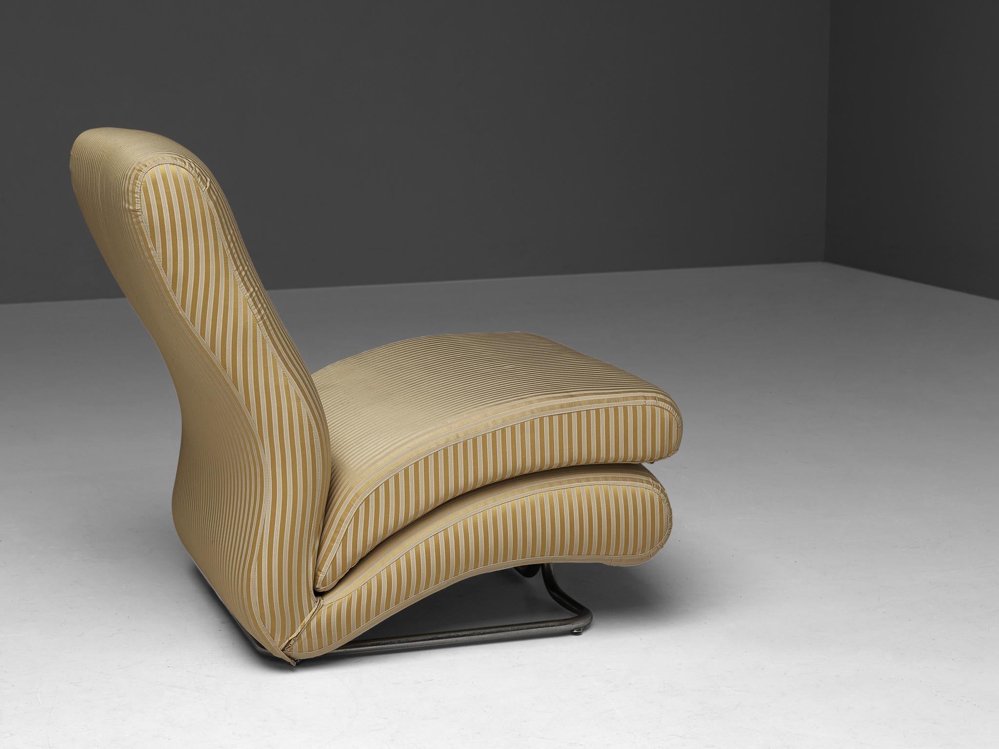 Vittorio Varo for I.P.E. 'Cigno' Lounge Chair in Striped Upholstery