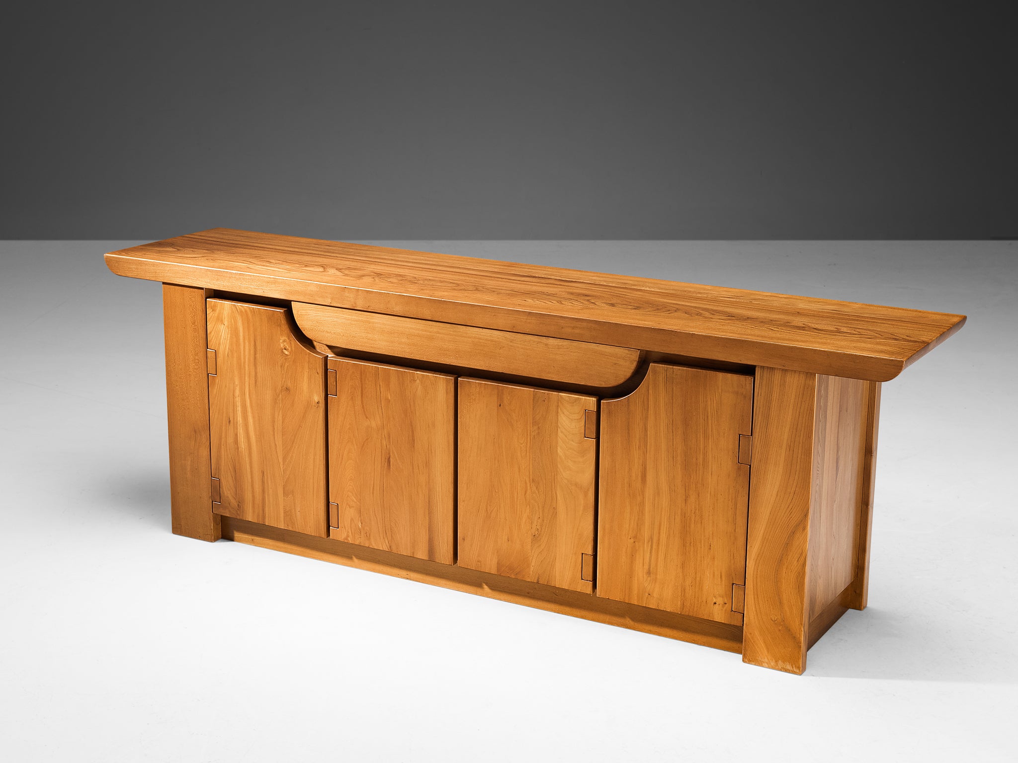 Luigi Gorgoni for Roche Bobois Sideboard in Solid Elm Case pieces and storage cabinets Morentz