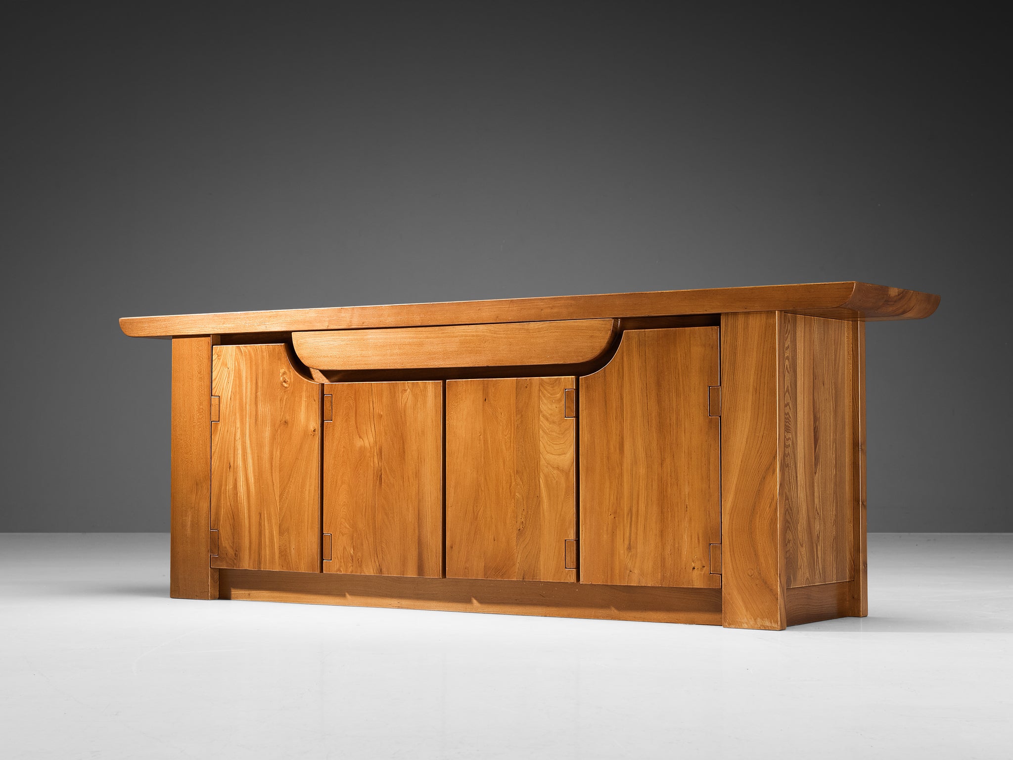 Luigi Gorgoni for Roche Bobois Sideboard in Solid Elm Case pieces and storage cabinets Morentz