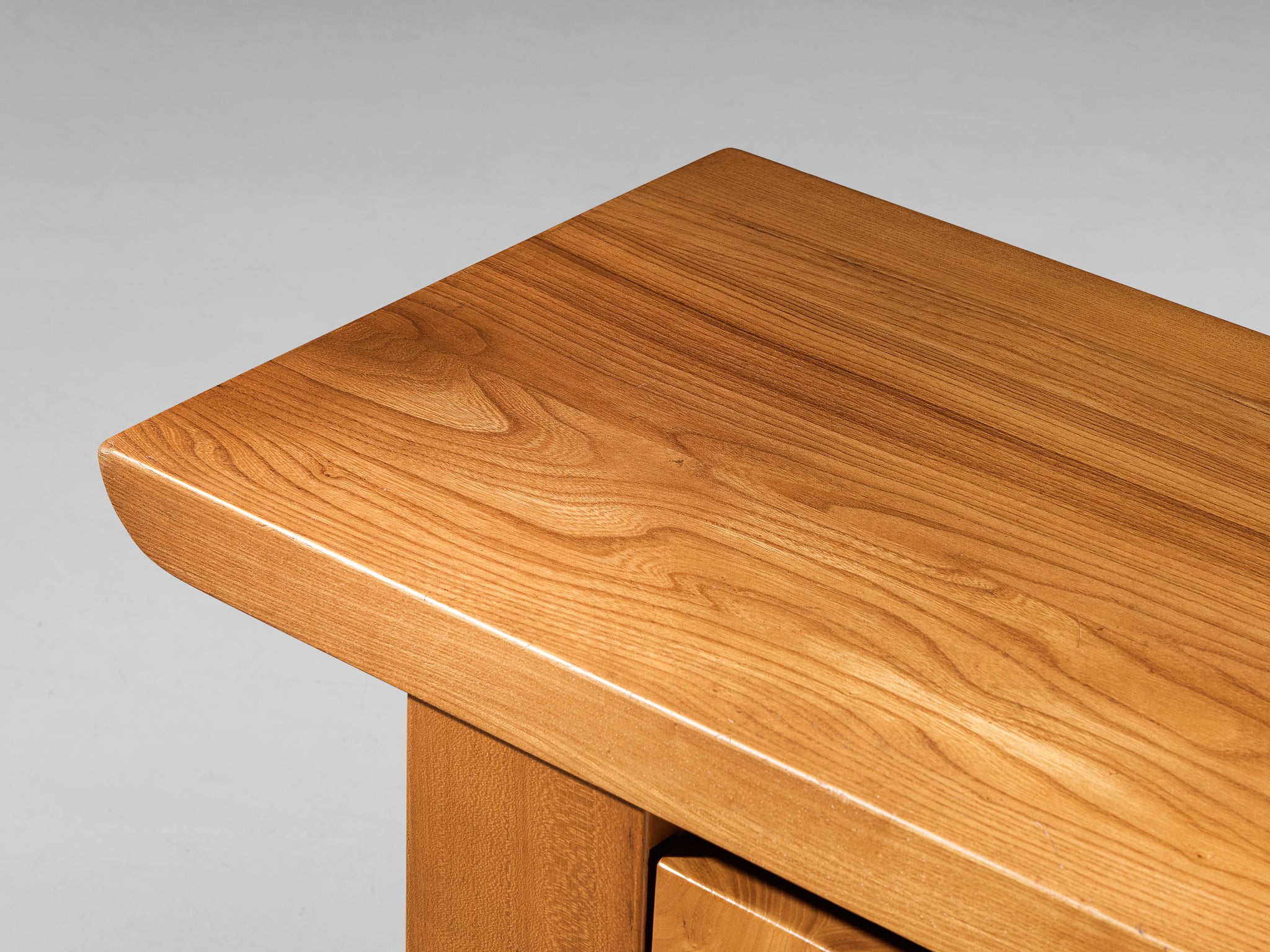 Luigi Gorgoni for Roche Bobois Sideboard in Solid Elm Case pieces and storage cabinets Morentz