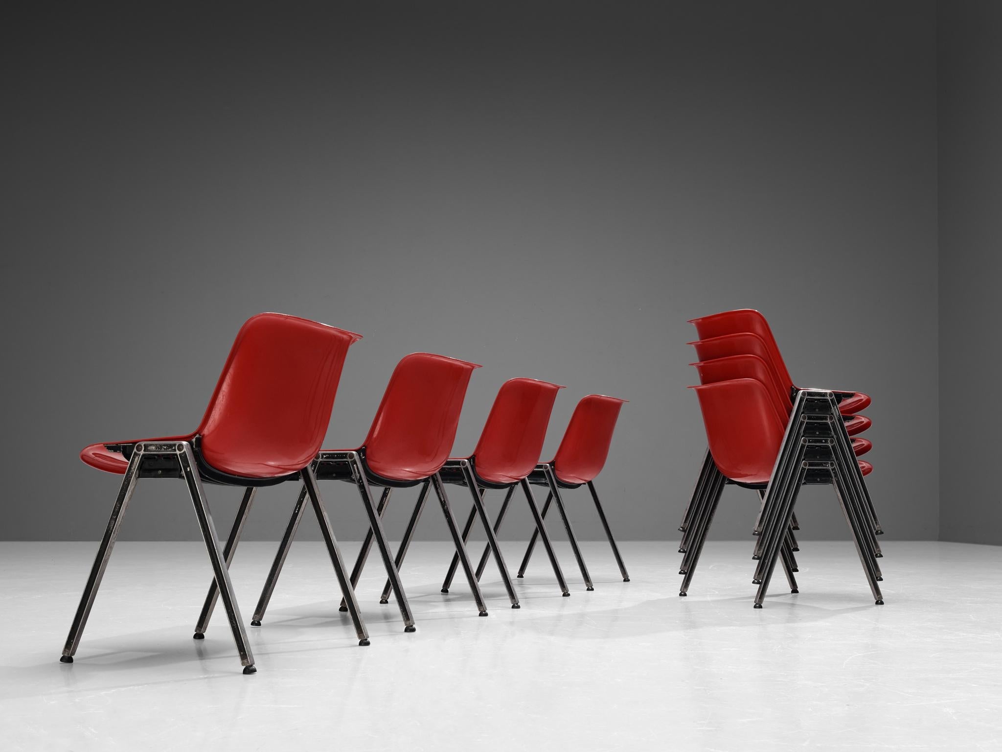 Centro Progetti Tecno Stackable ‘Modus’ Chairs in Red seating Morentz