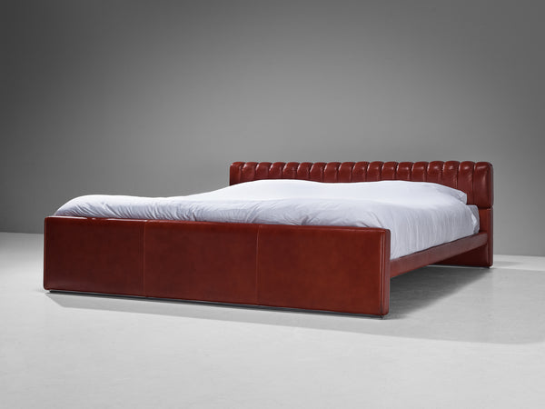 Luigi Massoni for Poltrona Frau Twin Bed Model 'Losange' in Red Leather