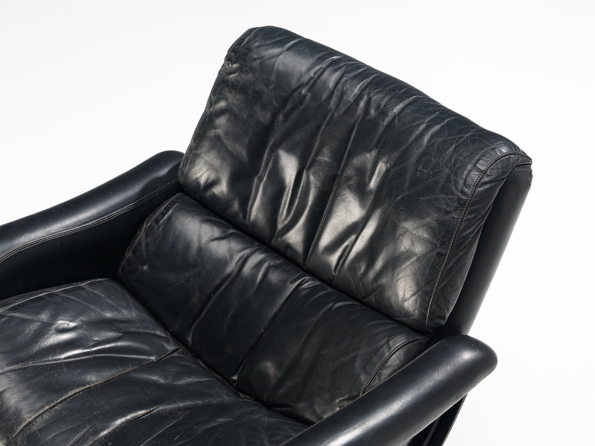 Yrjö Kukkapuro for Haimi Finland 'Saturnus' Armchair in Black Leather