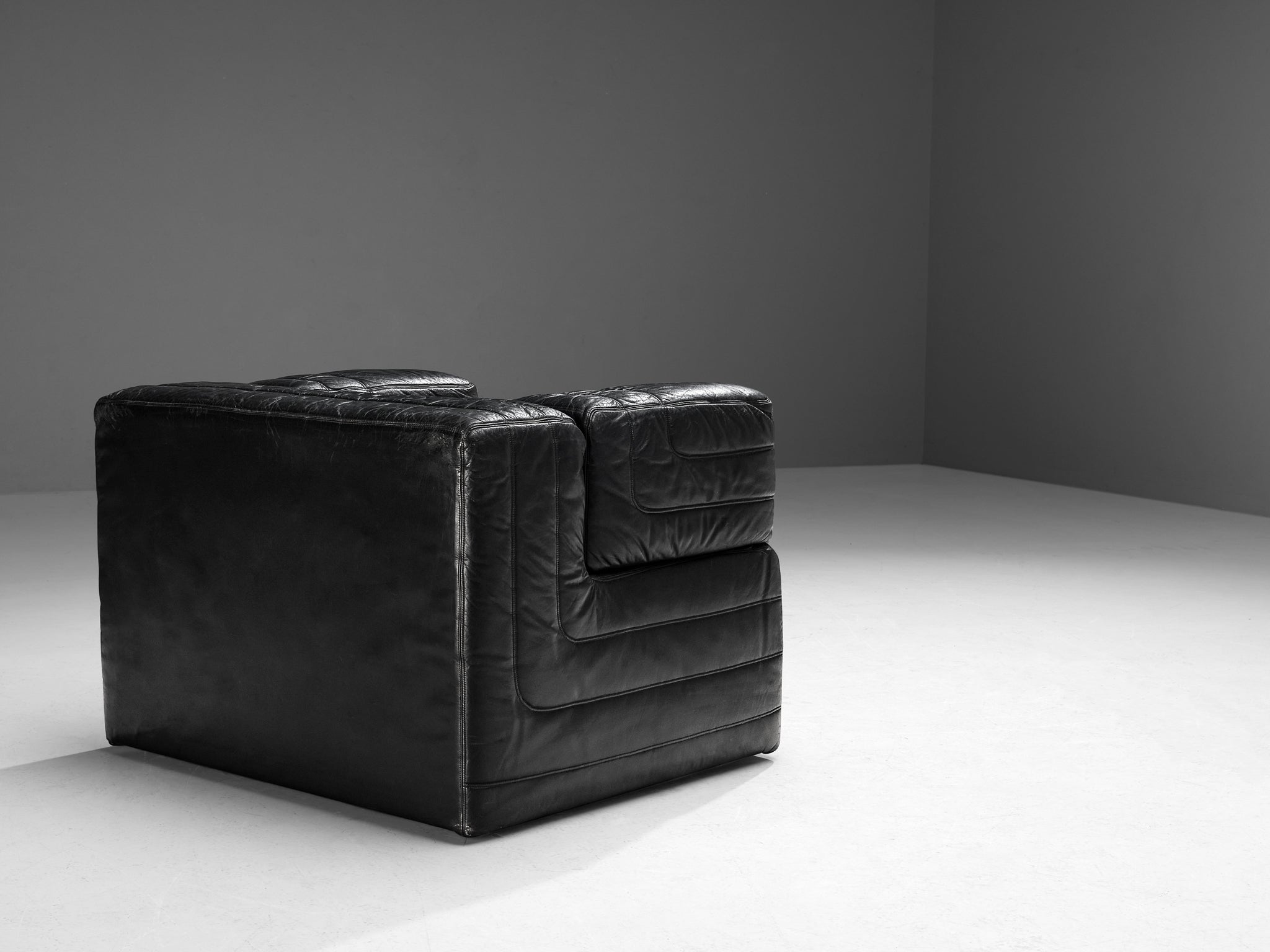 Italian Pair of Cubic Lounge Chairs in Black Leather seating Morentz