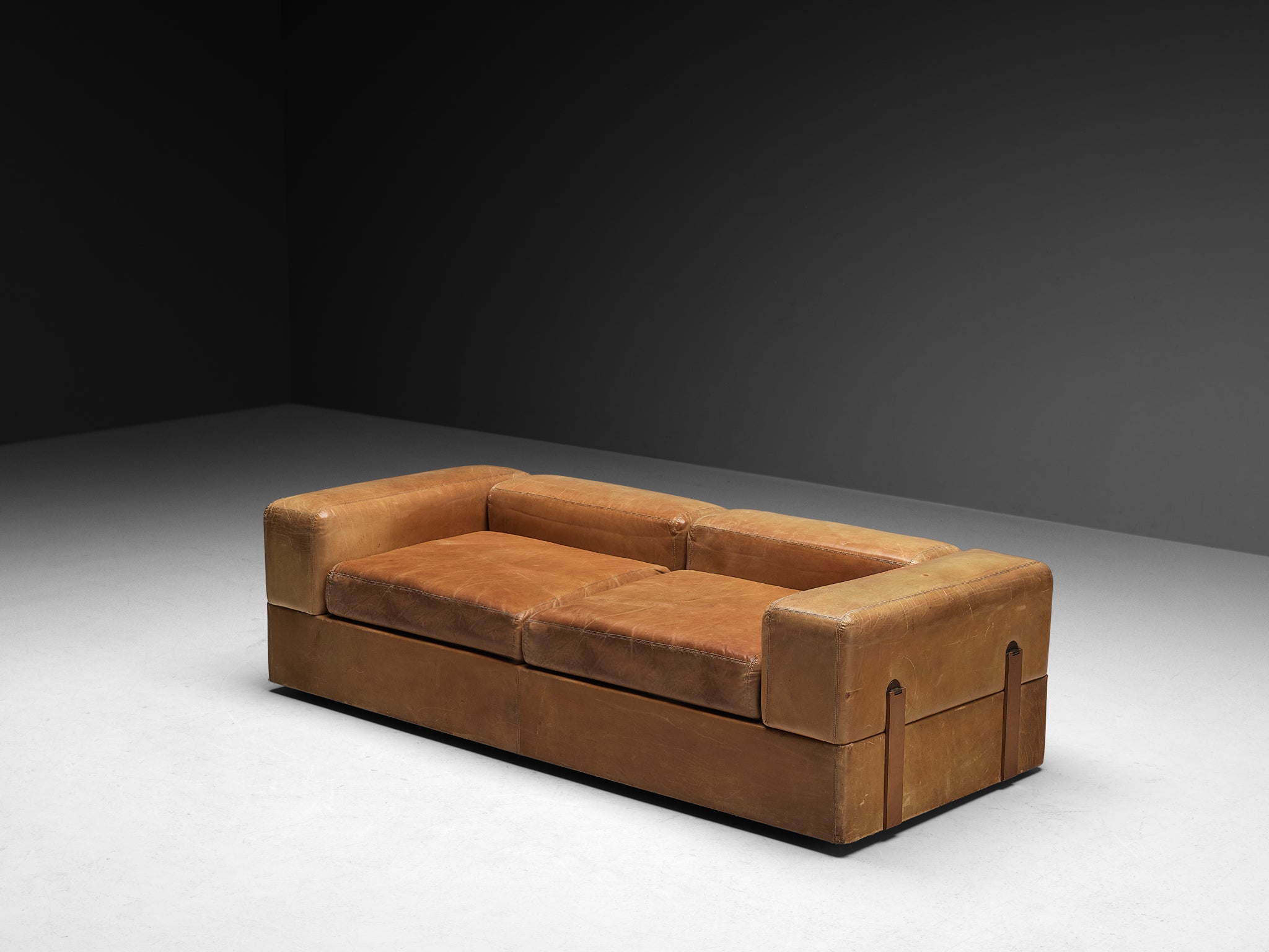 Tito Agnoli for Cinova Daybed Sofa in Cognac Leather Seating Morentz