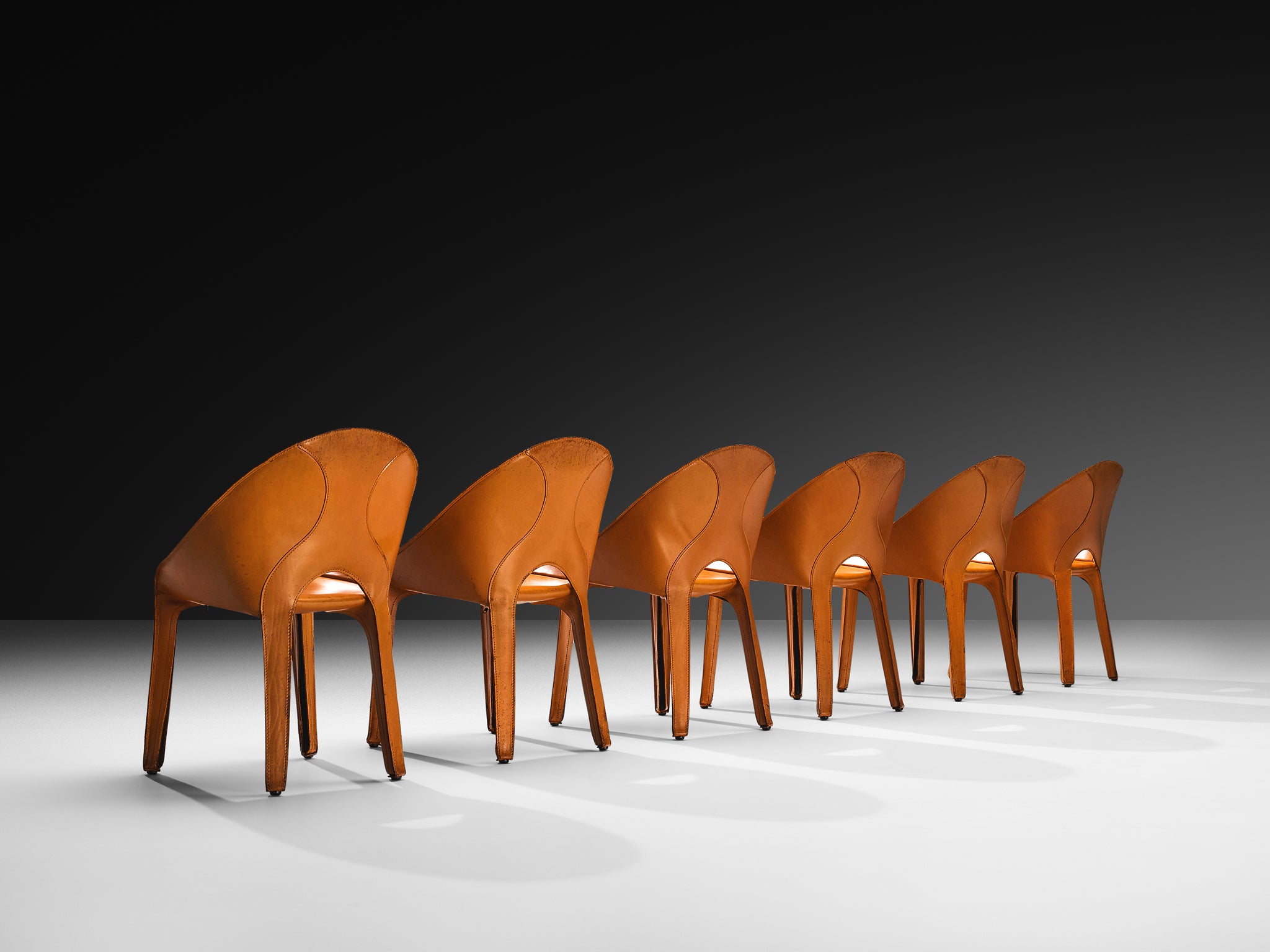 Mario Bellini Set of Six 'Lira e Liuto' Dining Chairs in Cognac Leather Seating Morentz