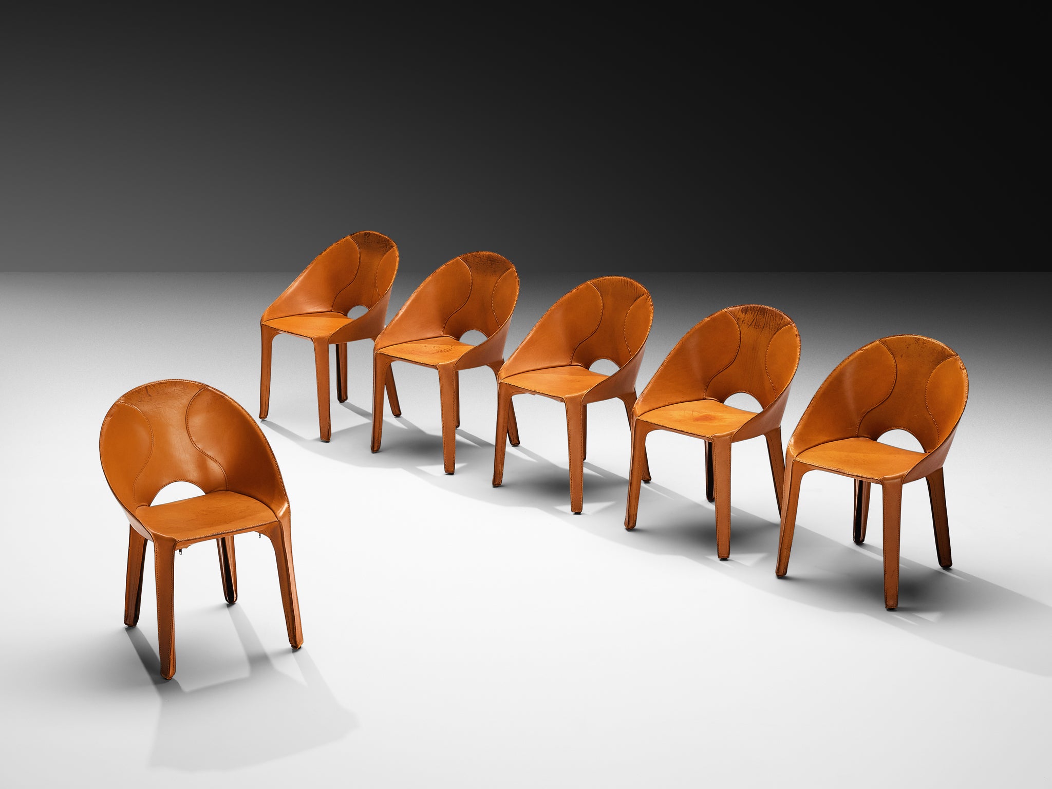 Mario Bellini Set of Six 'Lira e Liuto' Dining Chairs in Cognac Leather Seating Morentz