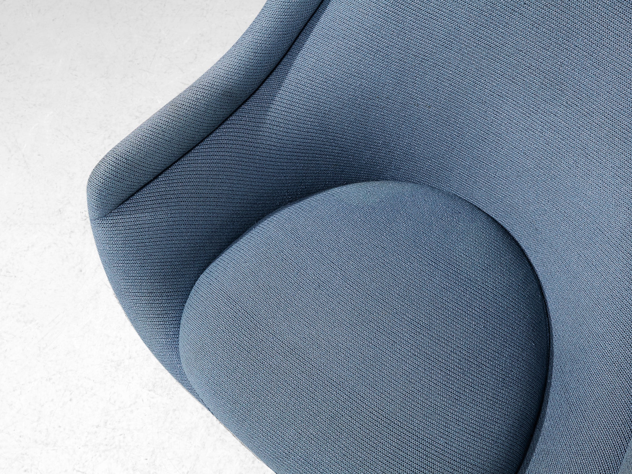 Warren Platner Pair of Easy Chairs in Baby Blue Upholstery