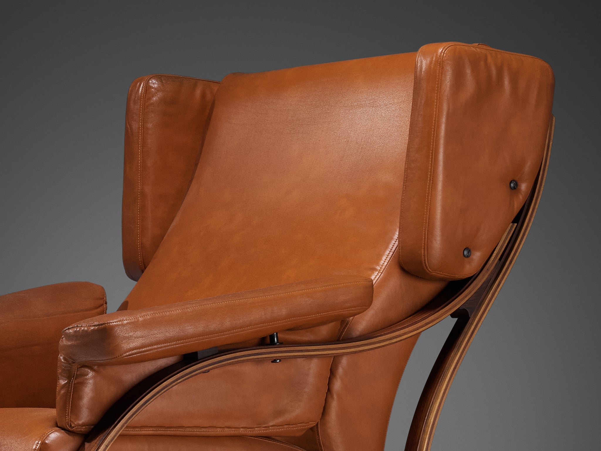 Giampiero Vitelli for Rossi di Albizzate 'Minore' Easy Chair seating Morentz