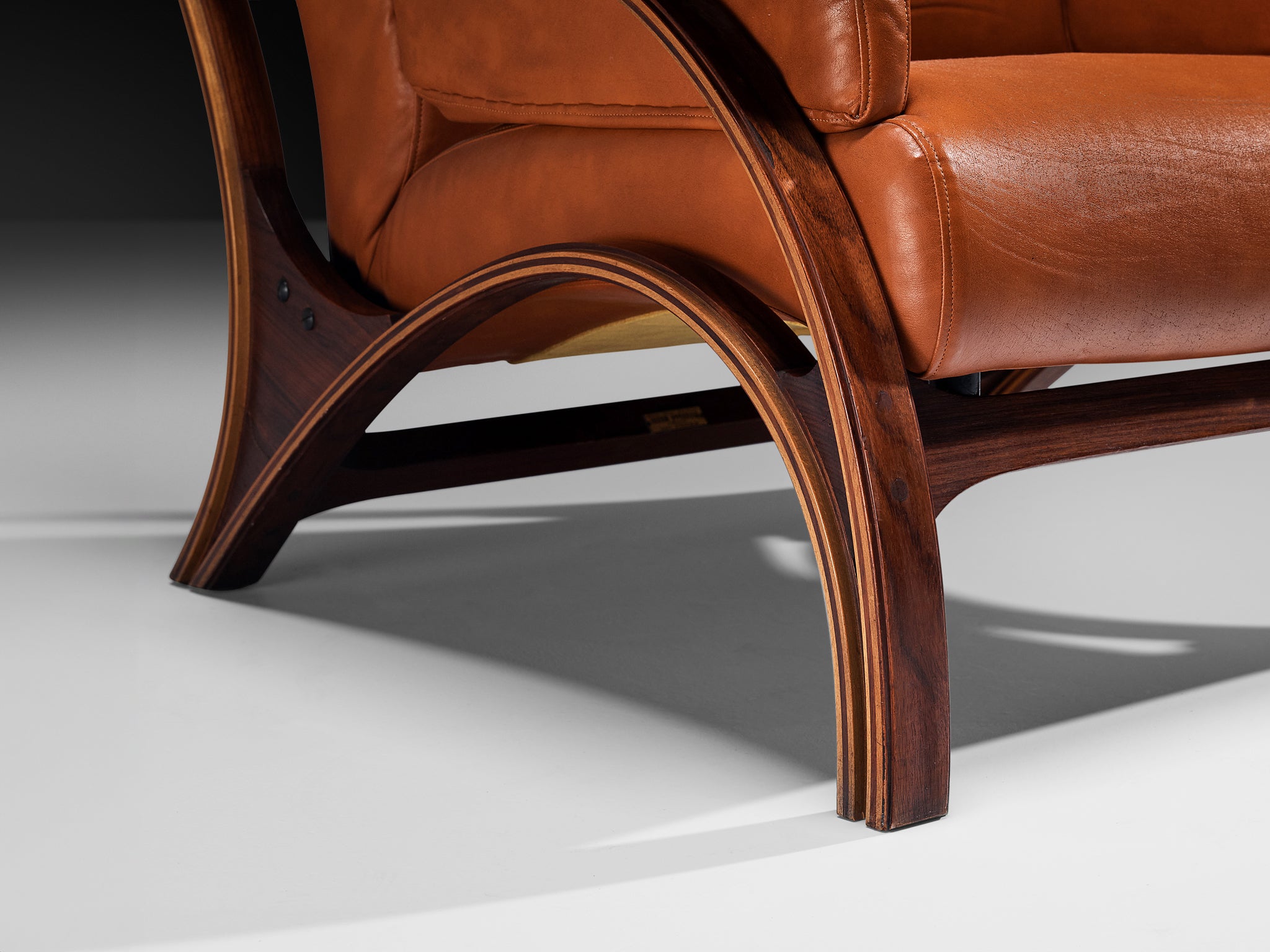 Giampiero Vitelli for Rossi di Albizzate Pair of 'Minore' Easy Chairs in Leather Seating Morentz