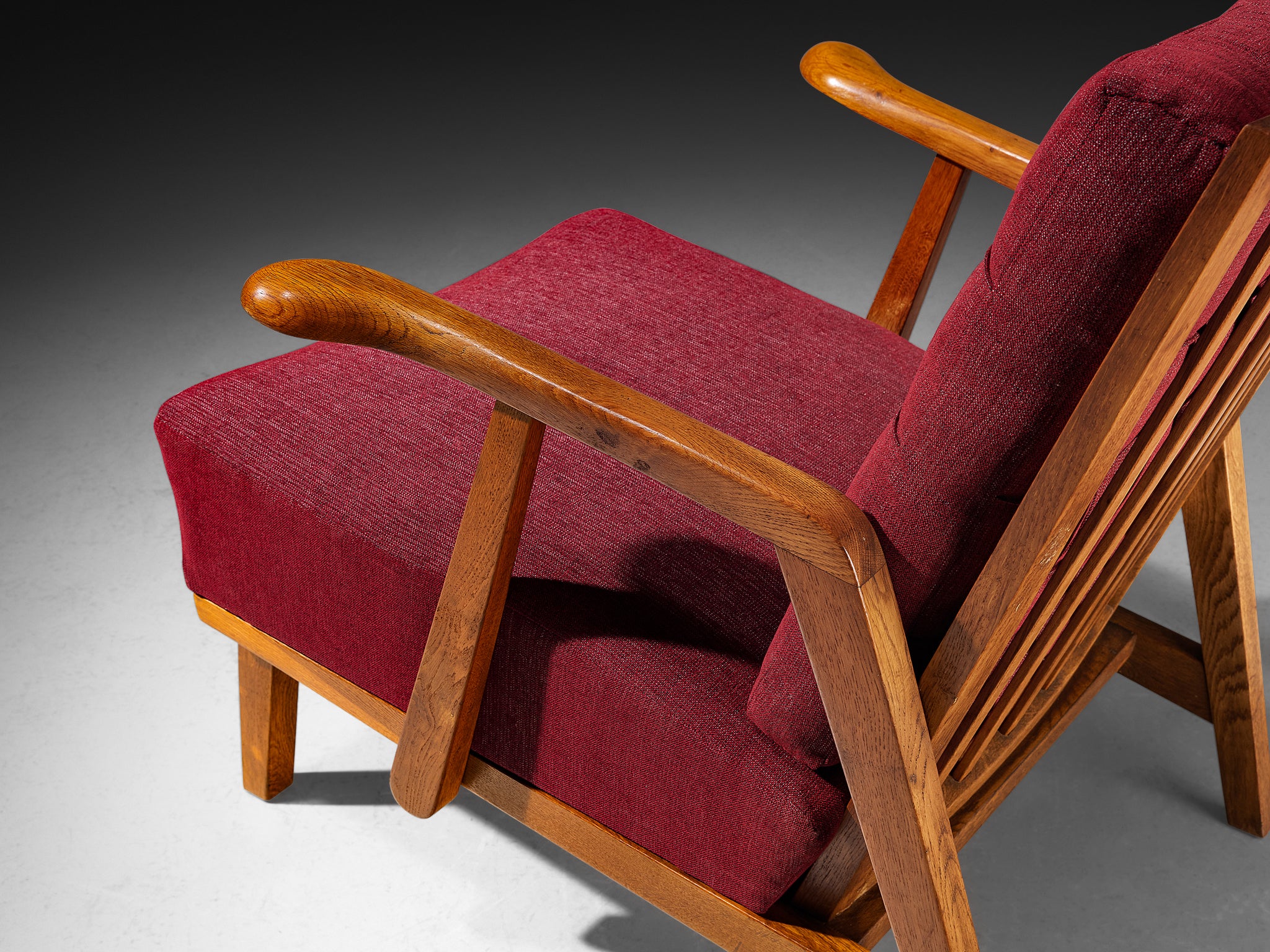 Pair of Mid-Century Lounge Chairs in Oak With Slatted Backs Seating Morentz