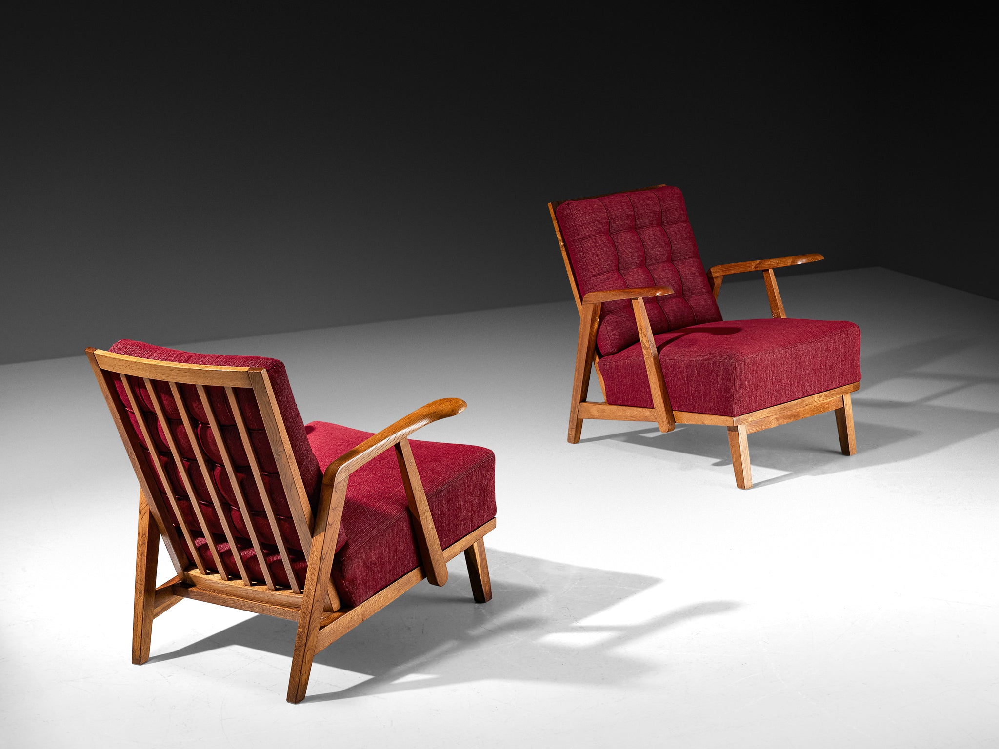 Pair of Mid-Century Lounge Chairs in Oak With Slatted Backs Seating Morentz