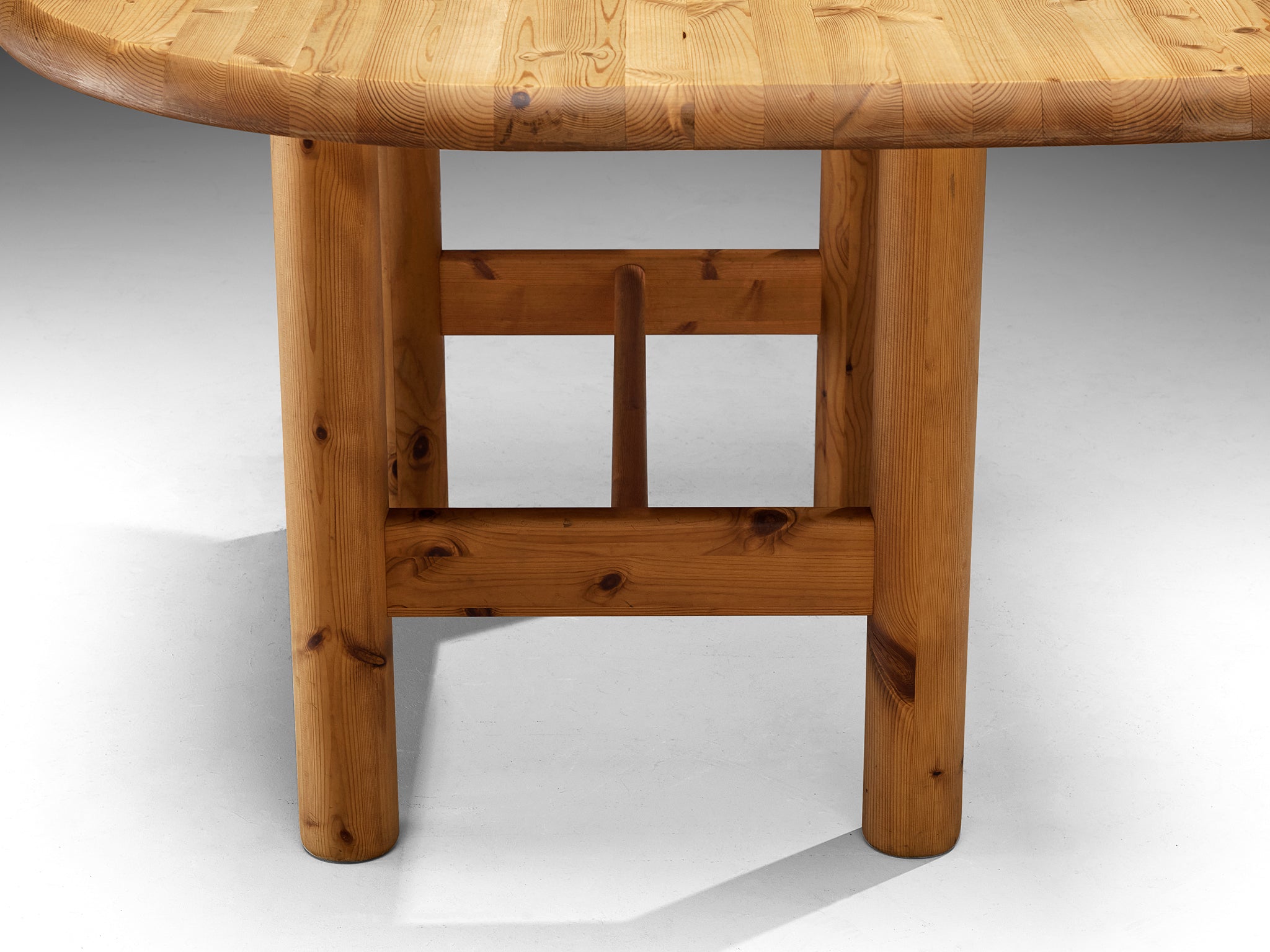 Danish Dining Table With Leaf Shaped Top in Solid Pine Tables Morentz