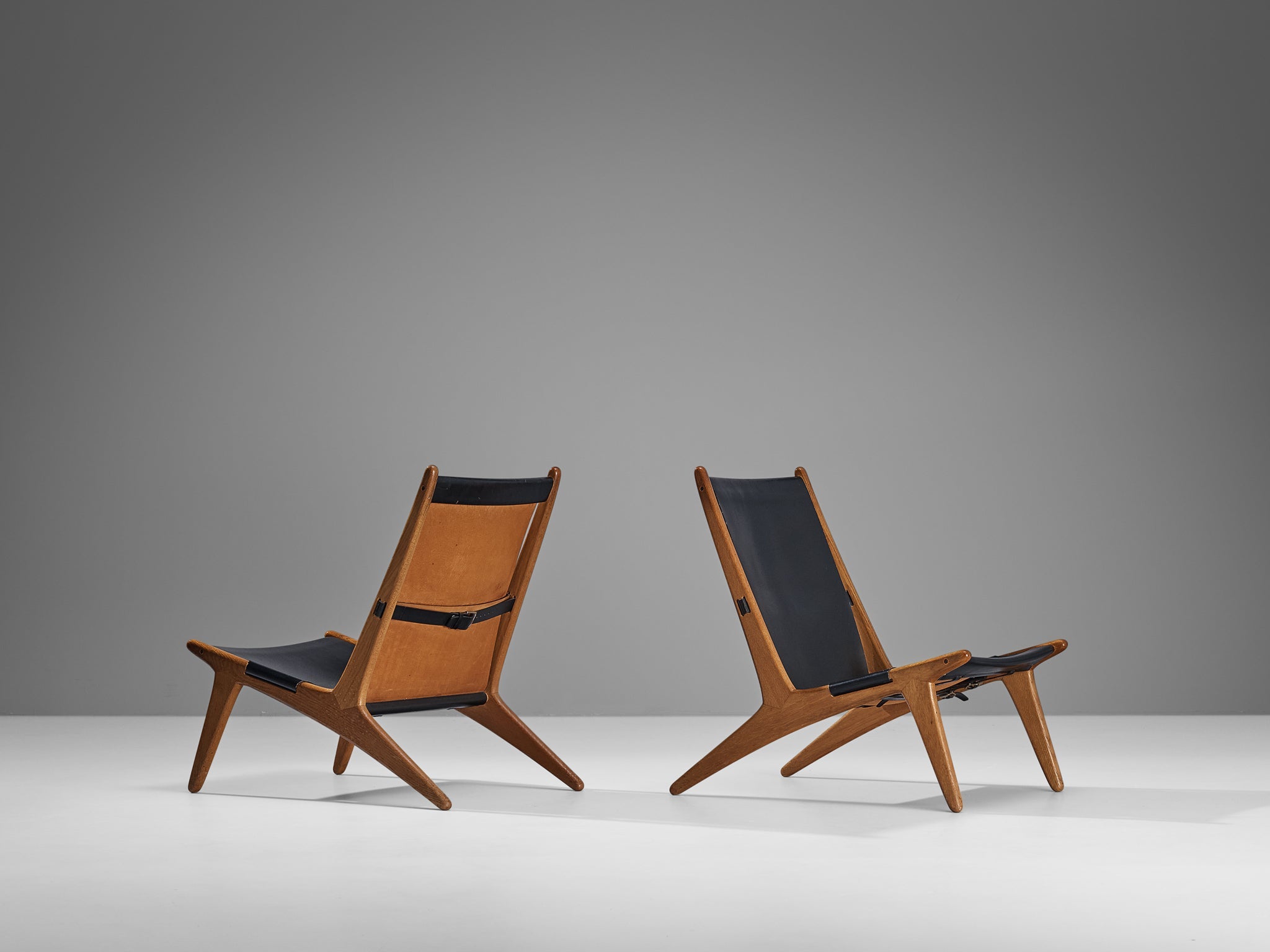 Uno & Östen Kristiansson for Luxus Pair of Hunting Chairs in Leather seating Morentz