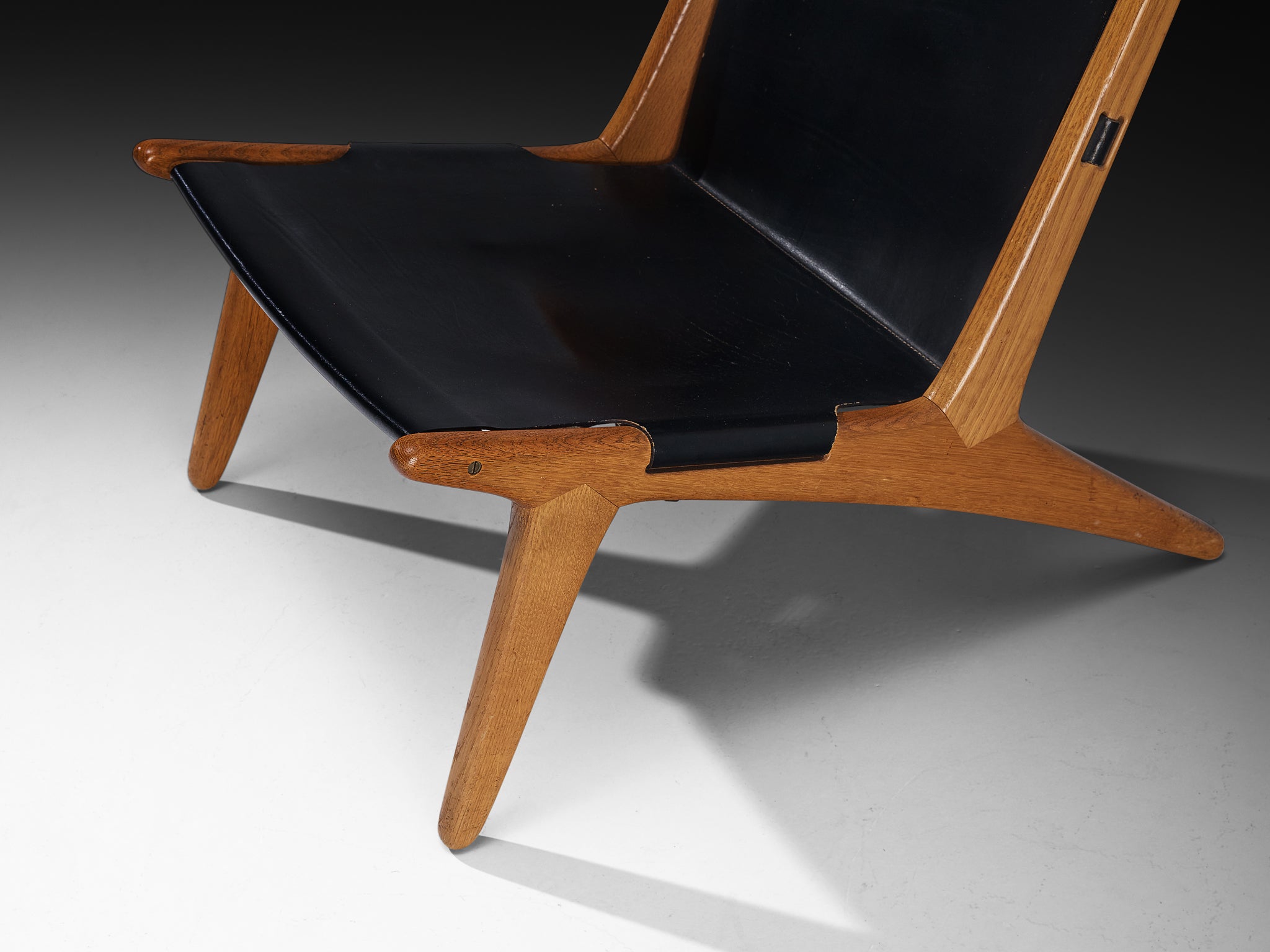 Uno & Östen Kristiansson for Luxus Pair of Hunting Chairs in Leather Seating Morentz