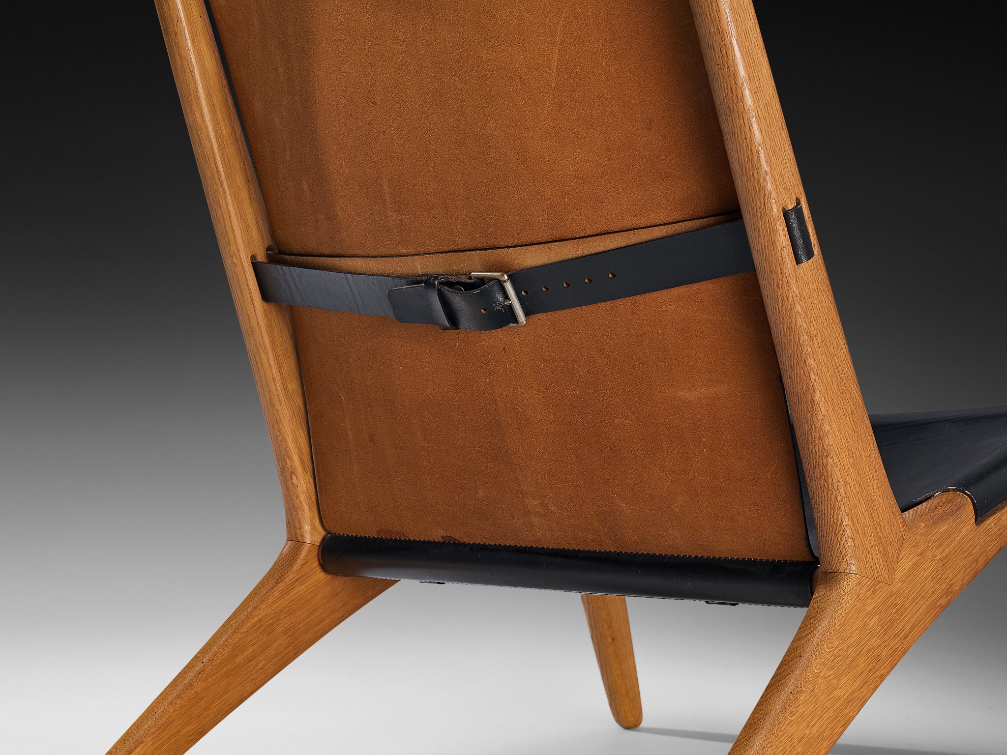 Uno & Östen Kristiansson for Luxus Pair of Hunting Chairs in Leather Seating Morentz