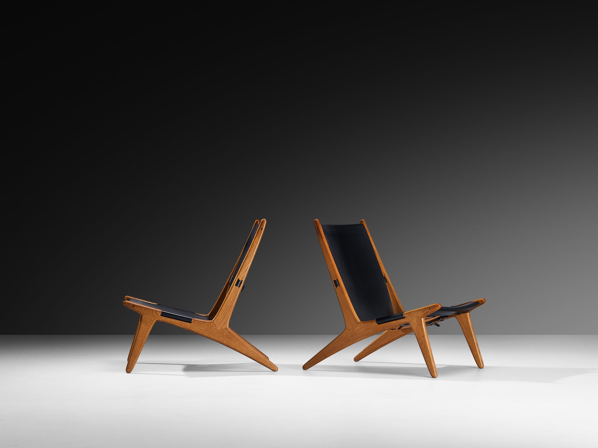 Uno & Östen Kristiansson for Luxus Pair of Hunting Chairs in Leather Seating Morentz