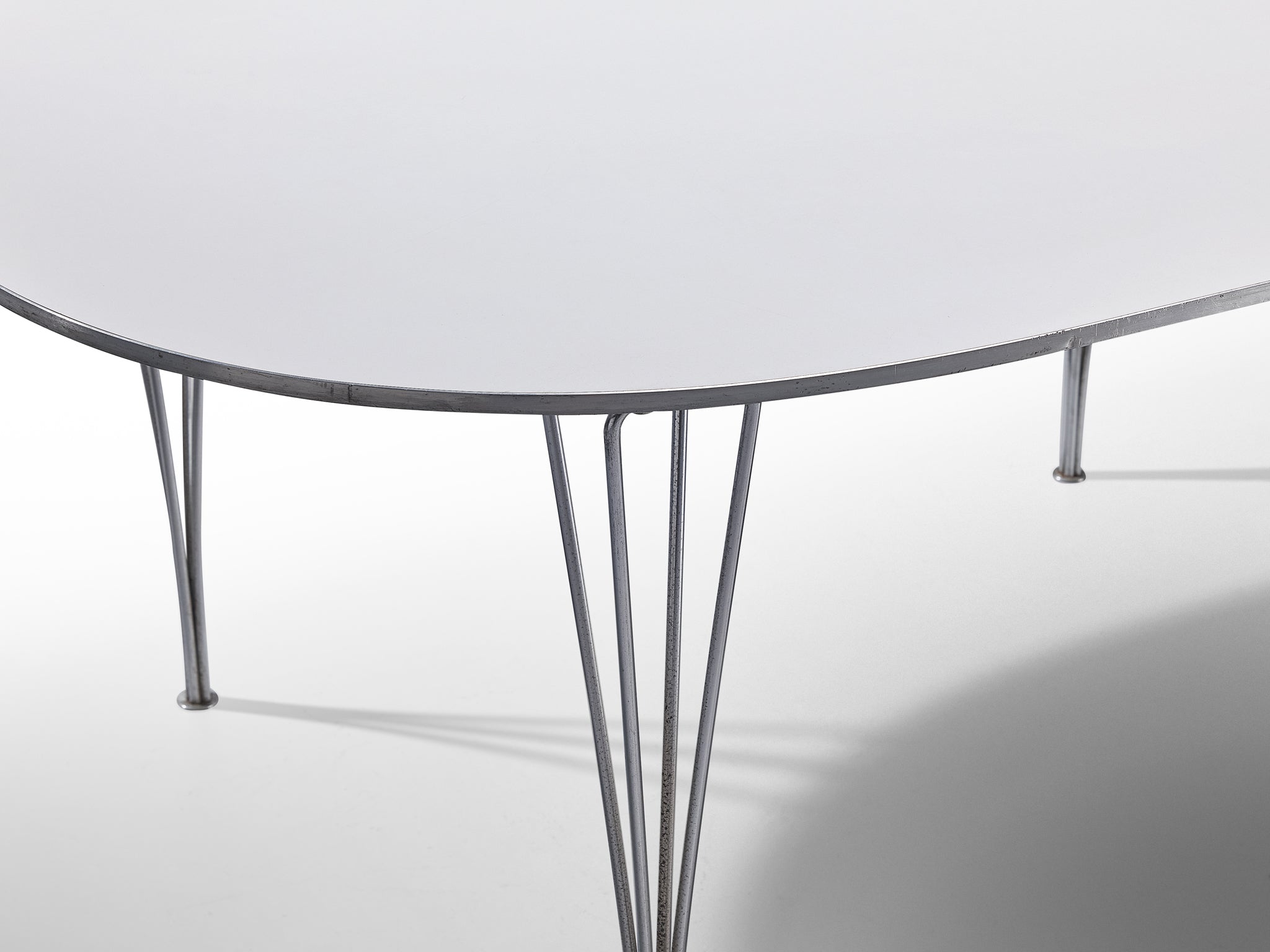 ダイニングテーブル SuperEllipse /Piet Hein & Bruno Mathsson Super-Elliptical B603 Table by Piet Hein & Bruno Mathsson